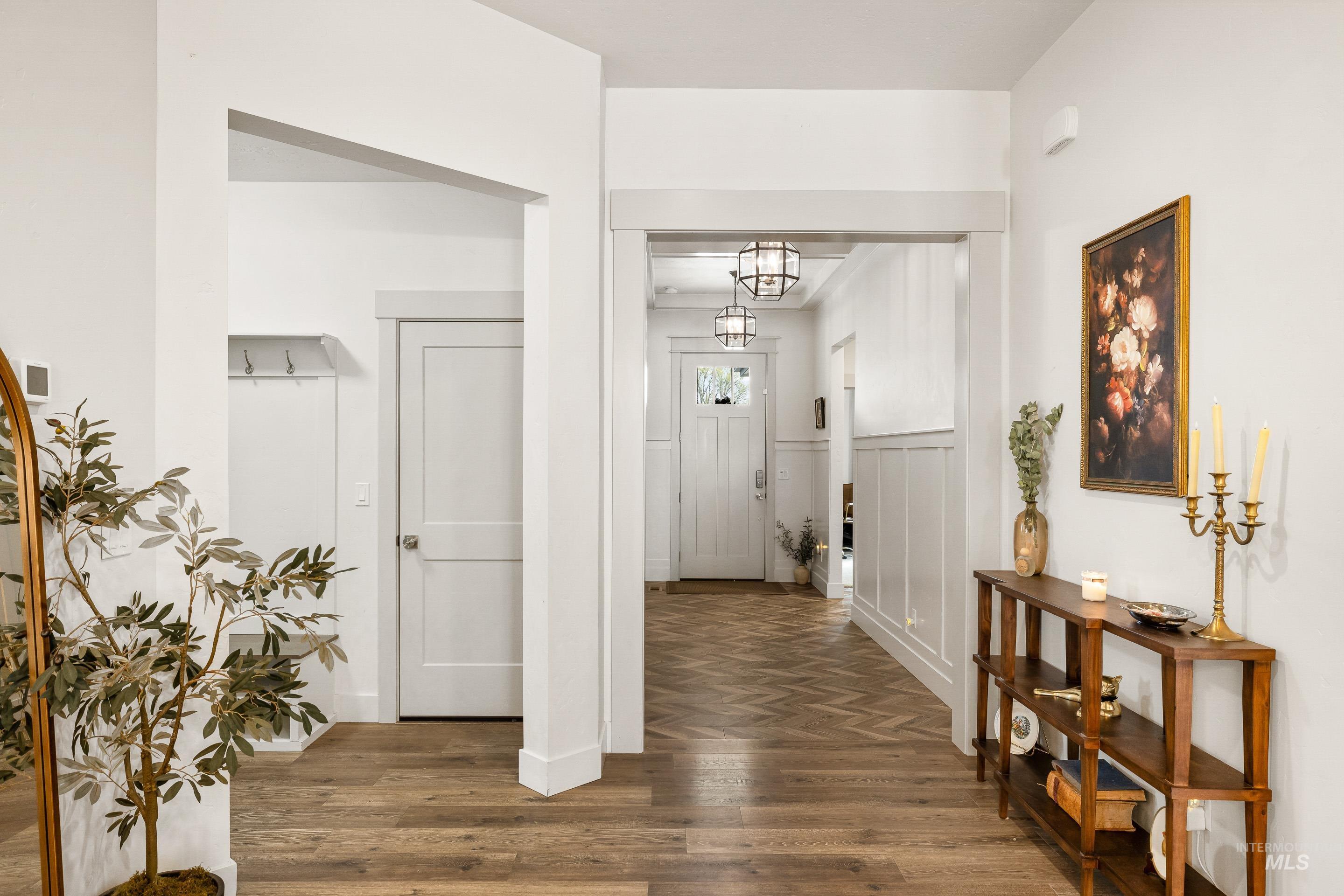 1440 W Cerulean St, Kuna, Idaho 83634, 4 Bedrooms, 2 Bathrooms, Residential For Sale, Price $535,000,MLS 98977815