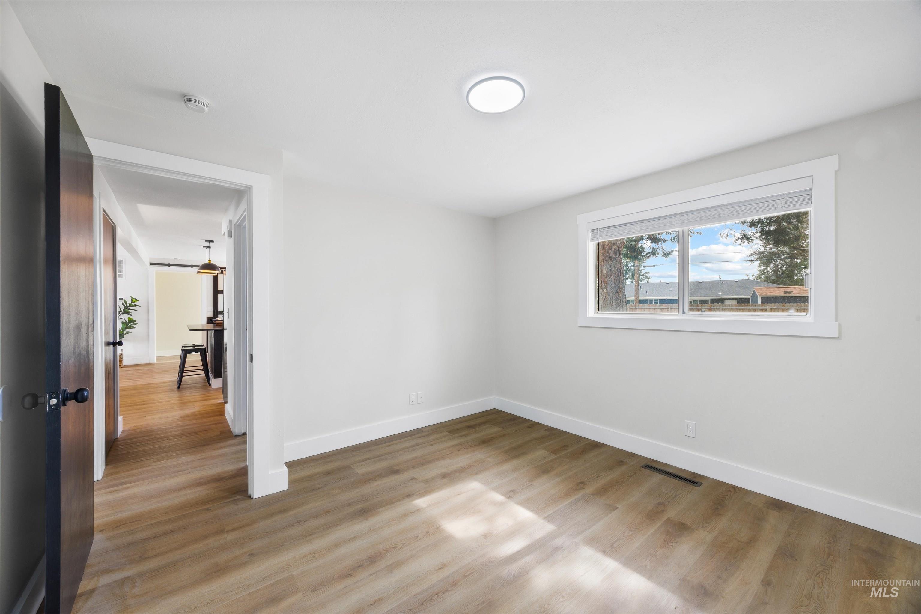 6307 W Tahoe Dr, Boise, Idaho 83709, 4 Bedrooms, 2 Bathrooms, Residential For Sale, Price $559,900, 98977816