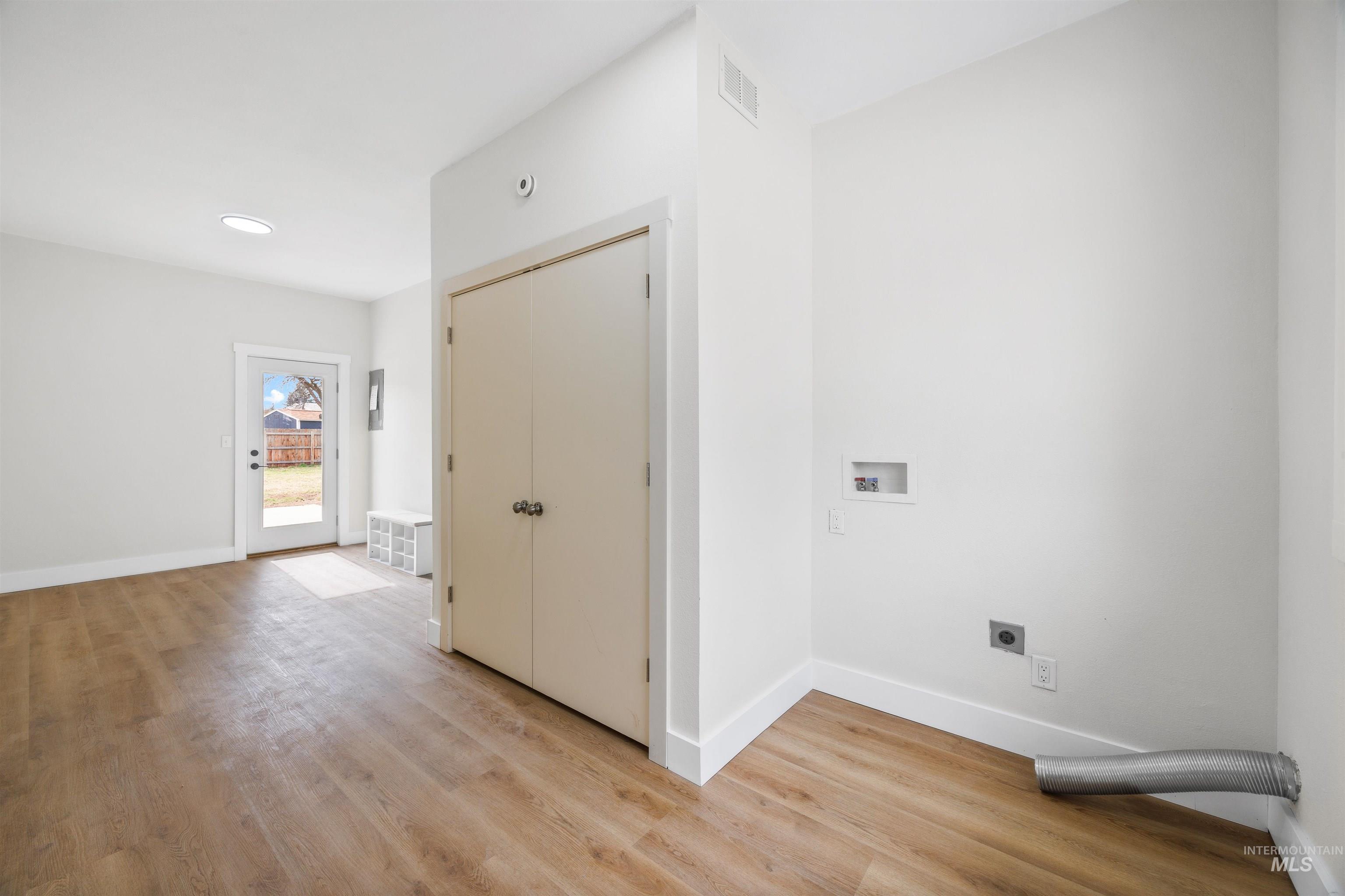 6307 W Tahoe Dr, Boise, Idaho 83709, 4 Bedrooms, 2 Bathrooms, Residential For Sale, Price $559,900, 98977816