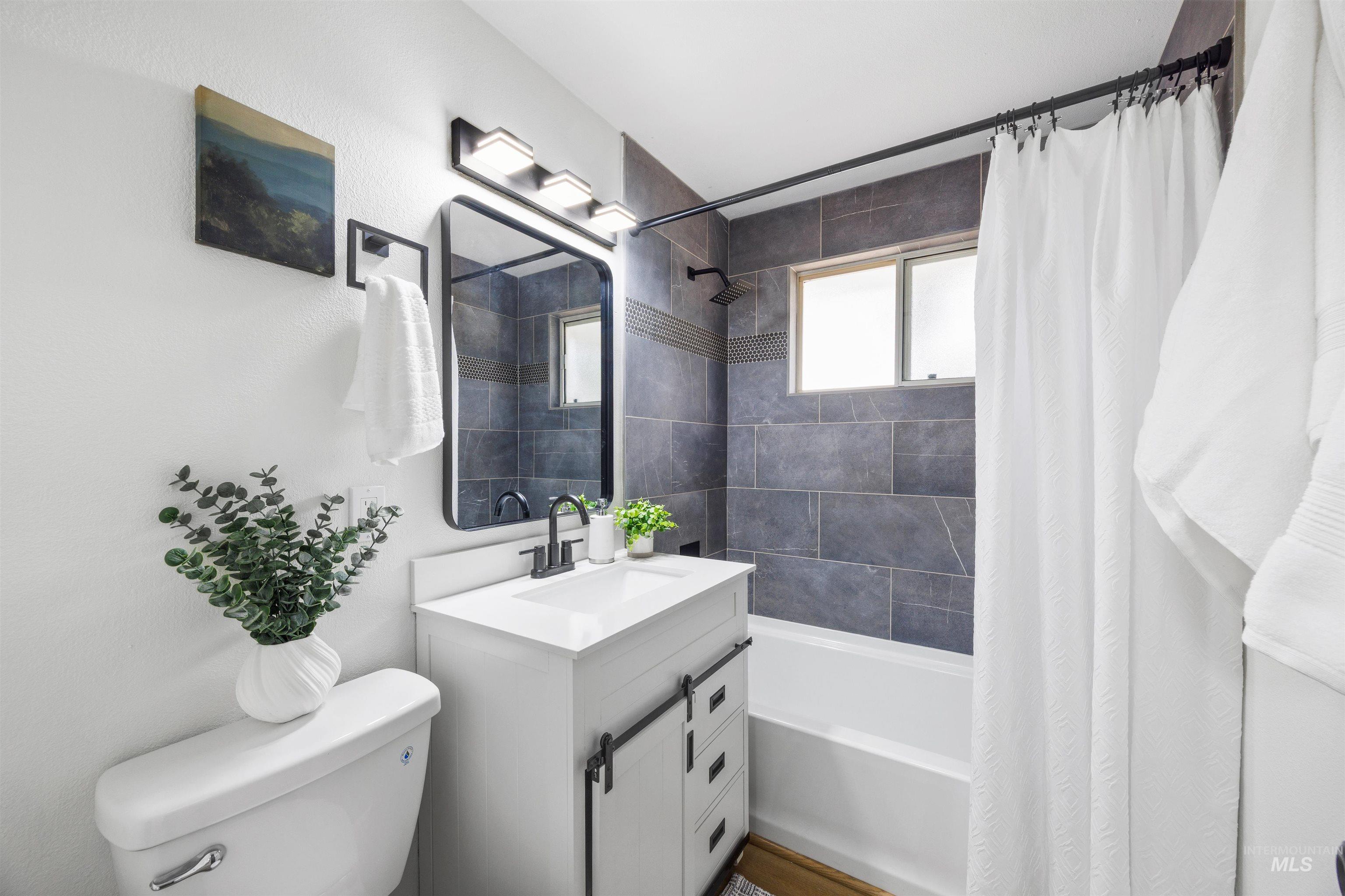 6307 W Tahoe Dr, Boise, Idaho 83709, 4 Bedrooms, 2 Bathrooms, Residential For Sale, Price $559,900, 98977816