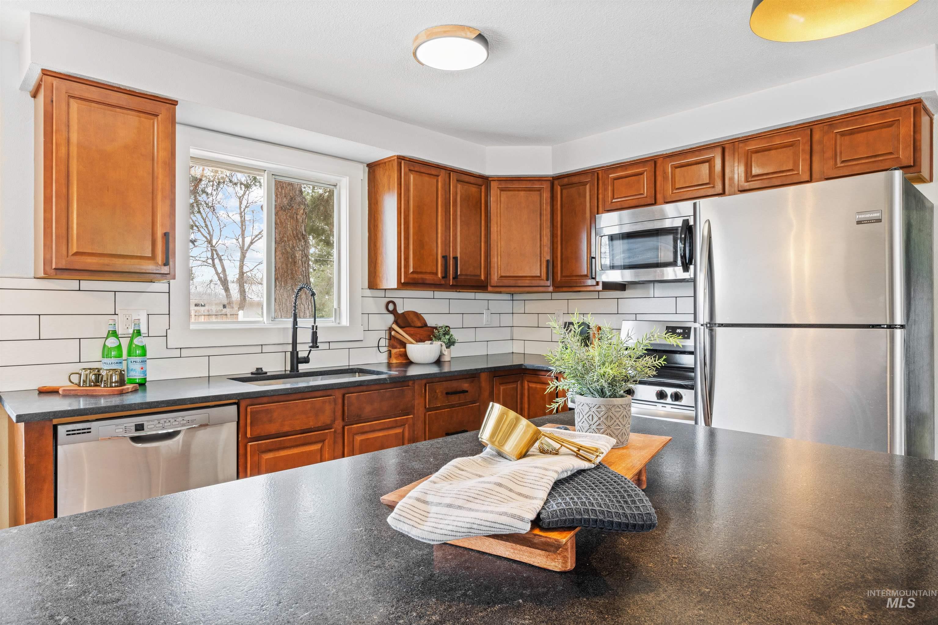 6307 W Tahoe Dr, Boise, Idaho 83709, 4 Bedrooms, 2 Bathrooms, Residential For Sale, Price $559,900, 98977816