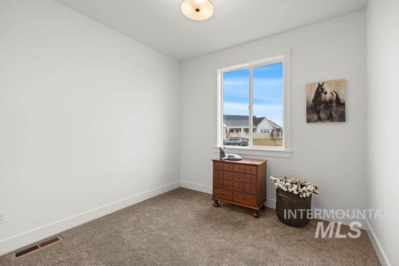 258 W Kinross St, Middleton, Idaho 83644, 3 Bedrooms, 2 Bathrooms, Residential For Sale, Price $699,999,MLS 98977817