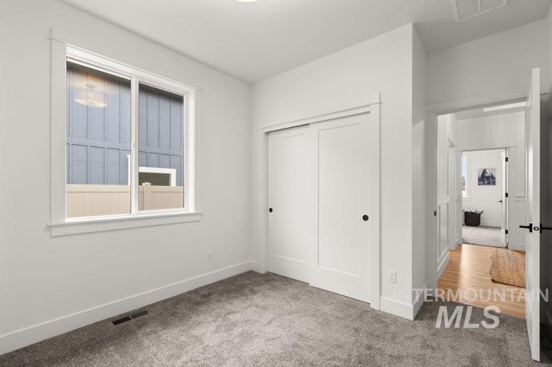 258 W Kinross St, Middleton, Idaho 83644, 3 Bedrooms, 2 Bathrooms, Residential For Sale, Price $699,999,MLS 98977817