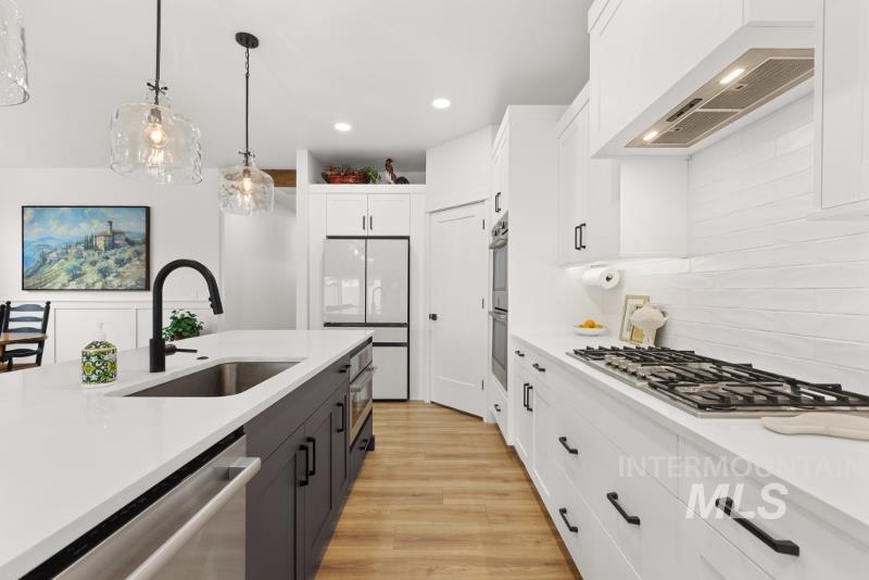 258 W Kinross St, Middleton, Idaho 83644, 3 Bedrooms, 2 Bathrooms, Residential For Sale, Price $699,999,MLS 98977817