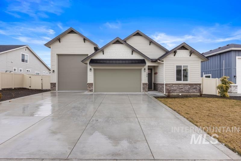 258 W Kinross St, Middleton, Idaho 83644, 3 Bedrooms, 2 Bathrooms, Residential For Sale, Price $699,999,MLS 98977817