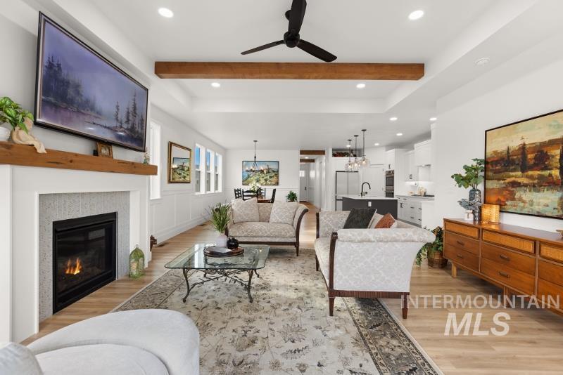 258 W Kinross St, Middleton, Idaho 83644, 3 Bedrooms, 2 Bathrooms, Residential For Sale, Price $699,999,MLS 98977817