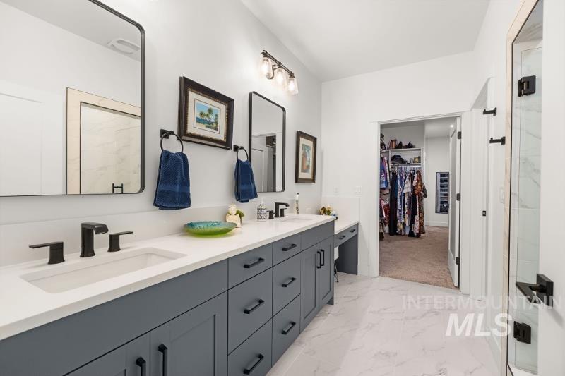 258 W Kinross St, Middleton, Idaho 83644, 3 Bedrooms, 2 Bathrooms, Residential For Sale, Price $699,999,MLS 98977817