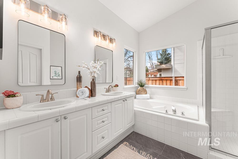 6147 S Settlement Way, Boise, Idaho 83716, 4 Bedrooms, 2.5 Bathrooms, Residential For Sale, Price $865,000, 98977818