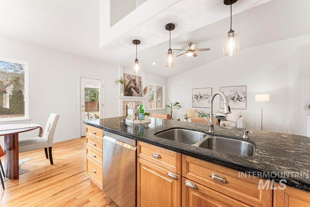 6147 S Settlement Way, Boise, Idaho 83716, 4 Bedrooms, 2.5 Bathrooms, Residential For Sale, Price $865,000, 98977818