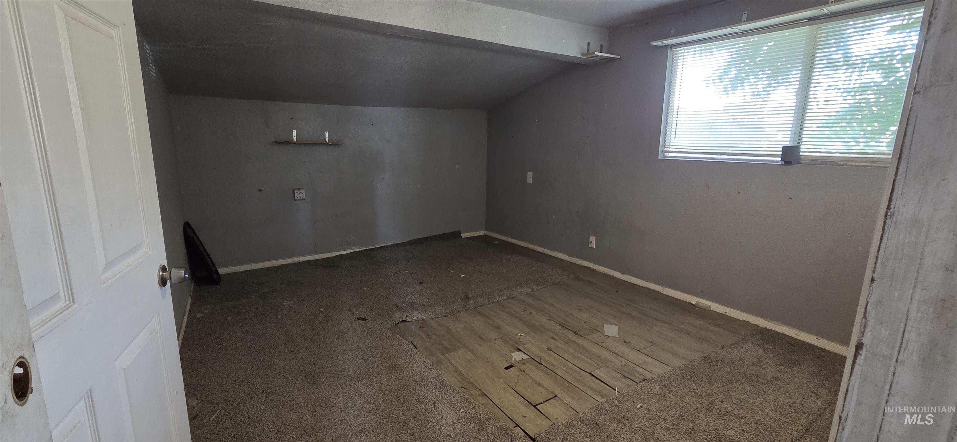 313 E Kearney St, Caldwell, Idaho 83605-2638, 2 Bedrooms, 1 Bathroom, Residential For Sale, Price $229,900,MLS 98977821
