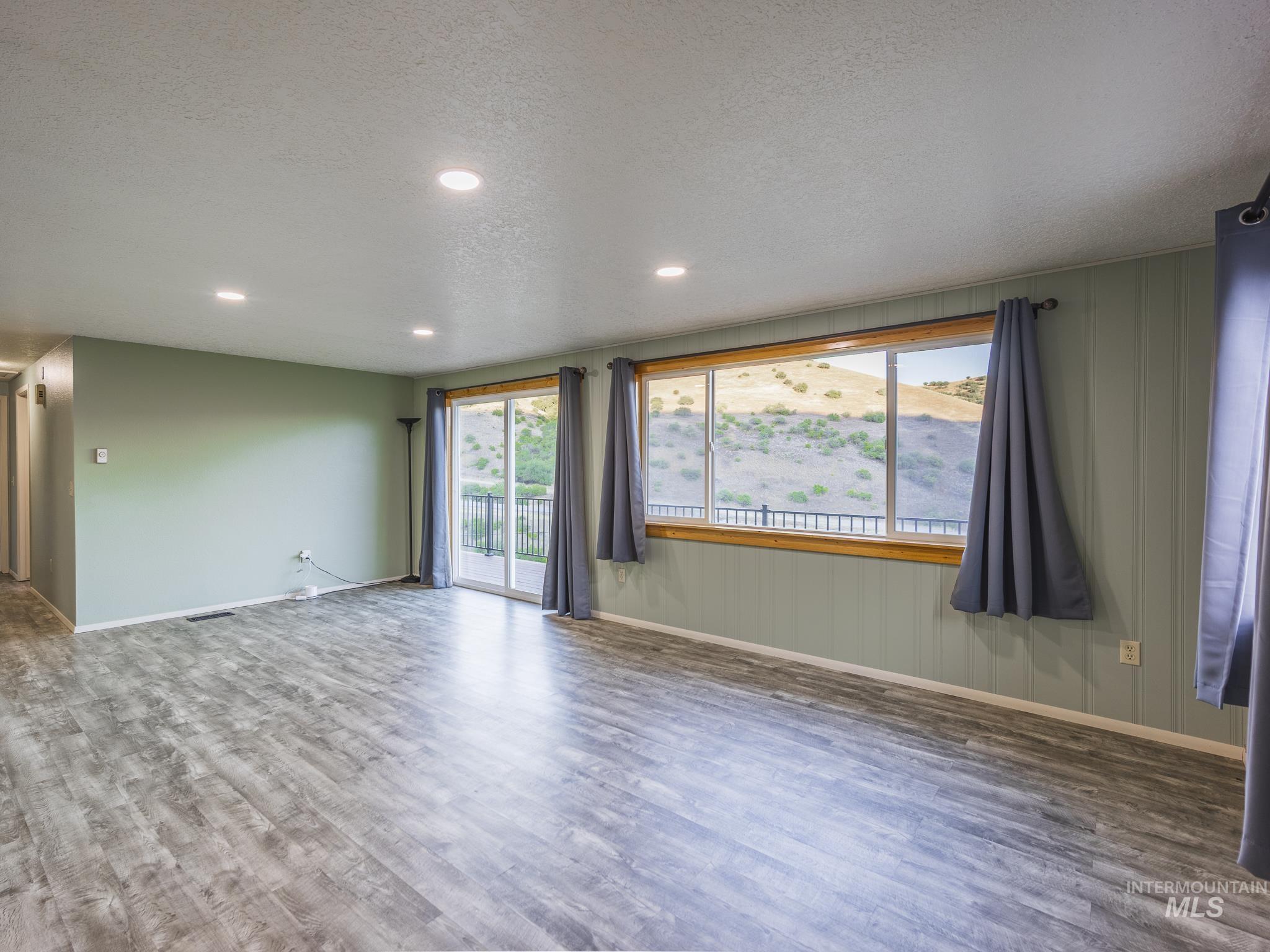 161 Cemetery Road, White Bird, Idaho 83554, 4 Bedrooms, 2 Bathrooms, Residential For Sale, Price $489,000,MLS 98977824