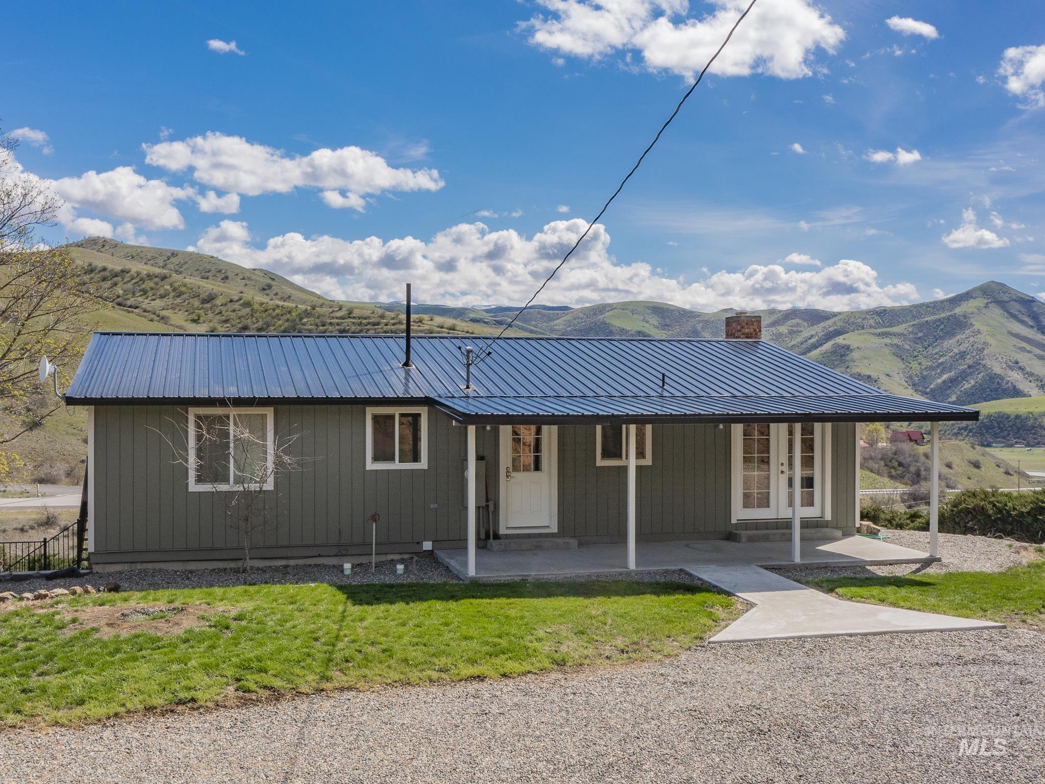 161 Cemetery Road, White Bird, Idaho 83554, 4 Bedrooms, 2 Bathrooms, Residential For Sale, Price $489,000,MLS 98977824