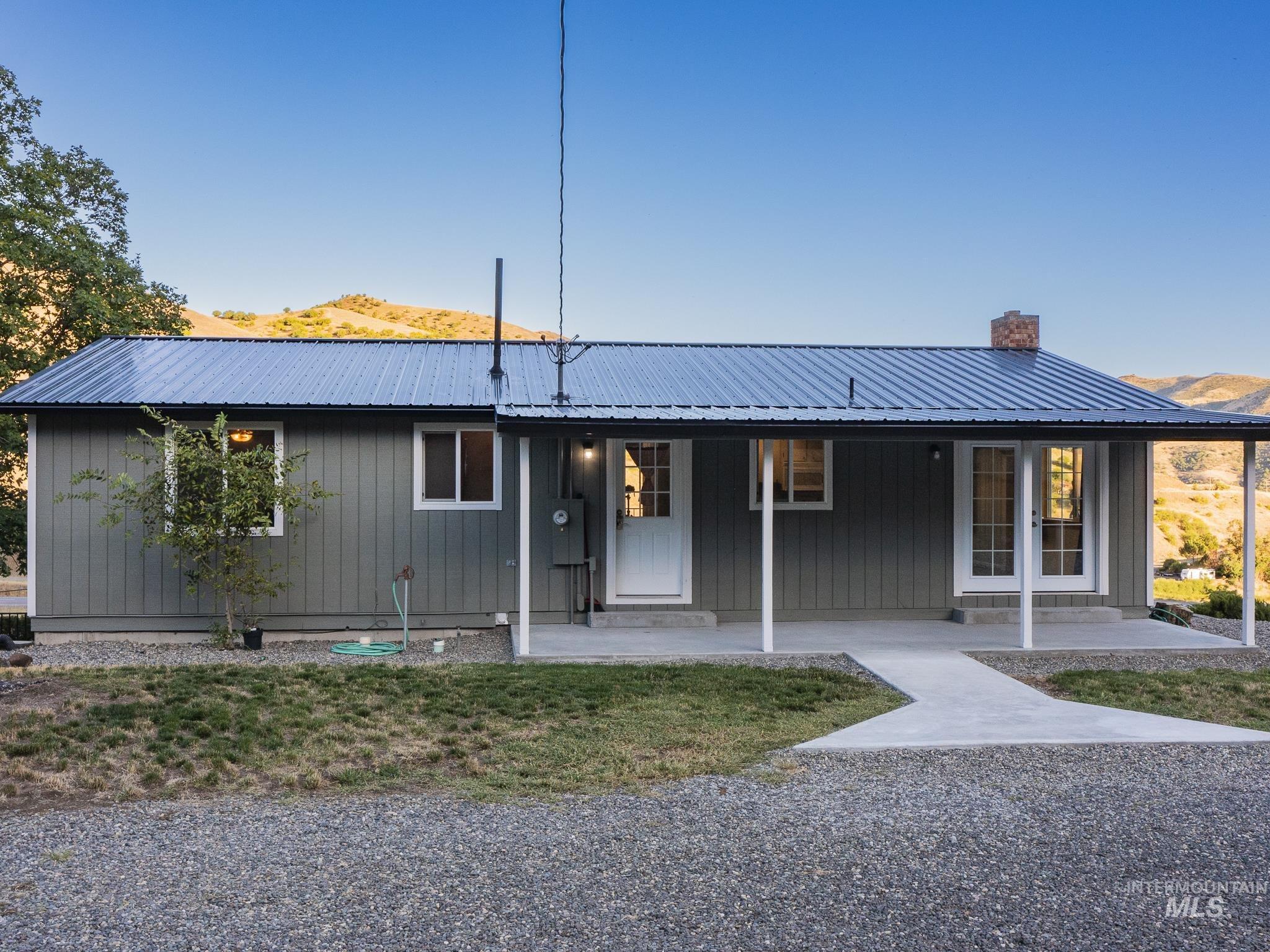 161 Cemetery Road, White Bird, Idaho 83554, 4 Bedrooms, 2 Bathrooms, Residential For Sale, Price $489,000, 98977824