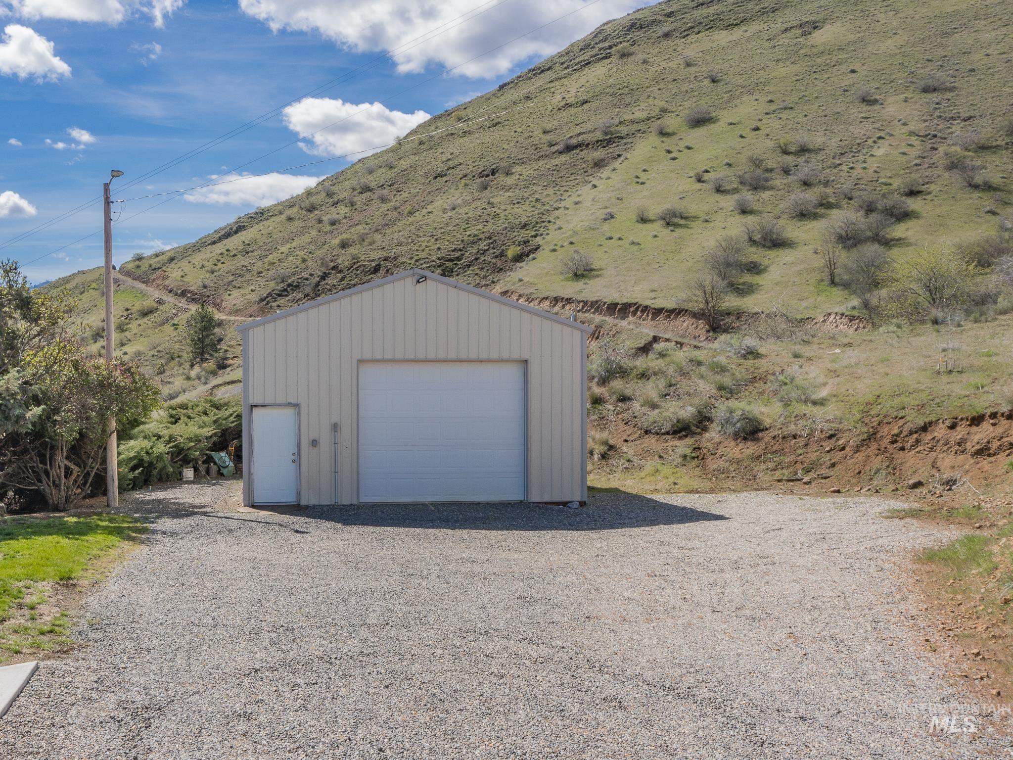 161 Cemetery Road, White Bird, Idaho 83554, 4 Bedrooms, 2 Bathrooms, Residential For Sale, Price $489,000,MLS 98977824