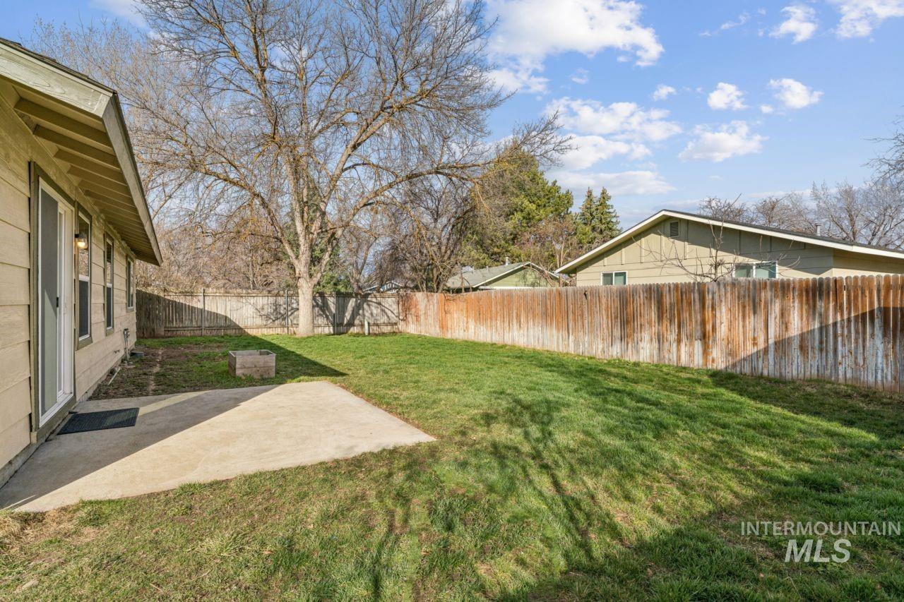 7124 W Lamplighter St, Boise, Idaho 83714, 3 Bedrooms, 1 Bathroom, Residential For Sale, Price $394,900, 98977825