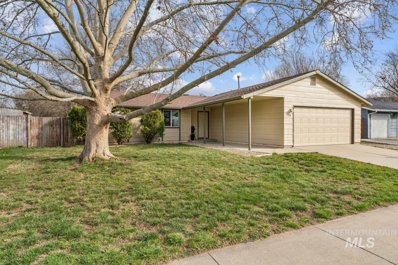 7124 W Lamplighter St, Boise, Idaho 83714, 3 Bedrooms, 1 Bathroom, Residential For Sale, Price $394,900, 98977825