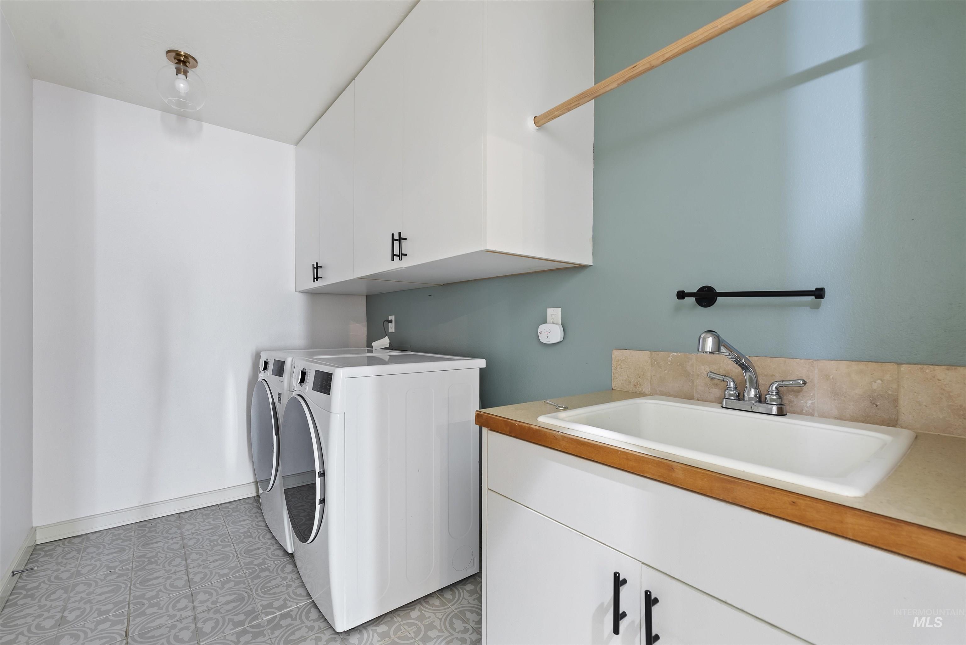 675 W Pickford St, Meridian, Idaho 83646, 6 Bedrooms, 2.5 Bathrooms, Residential For Sale, Price $795,000, 98977826