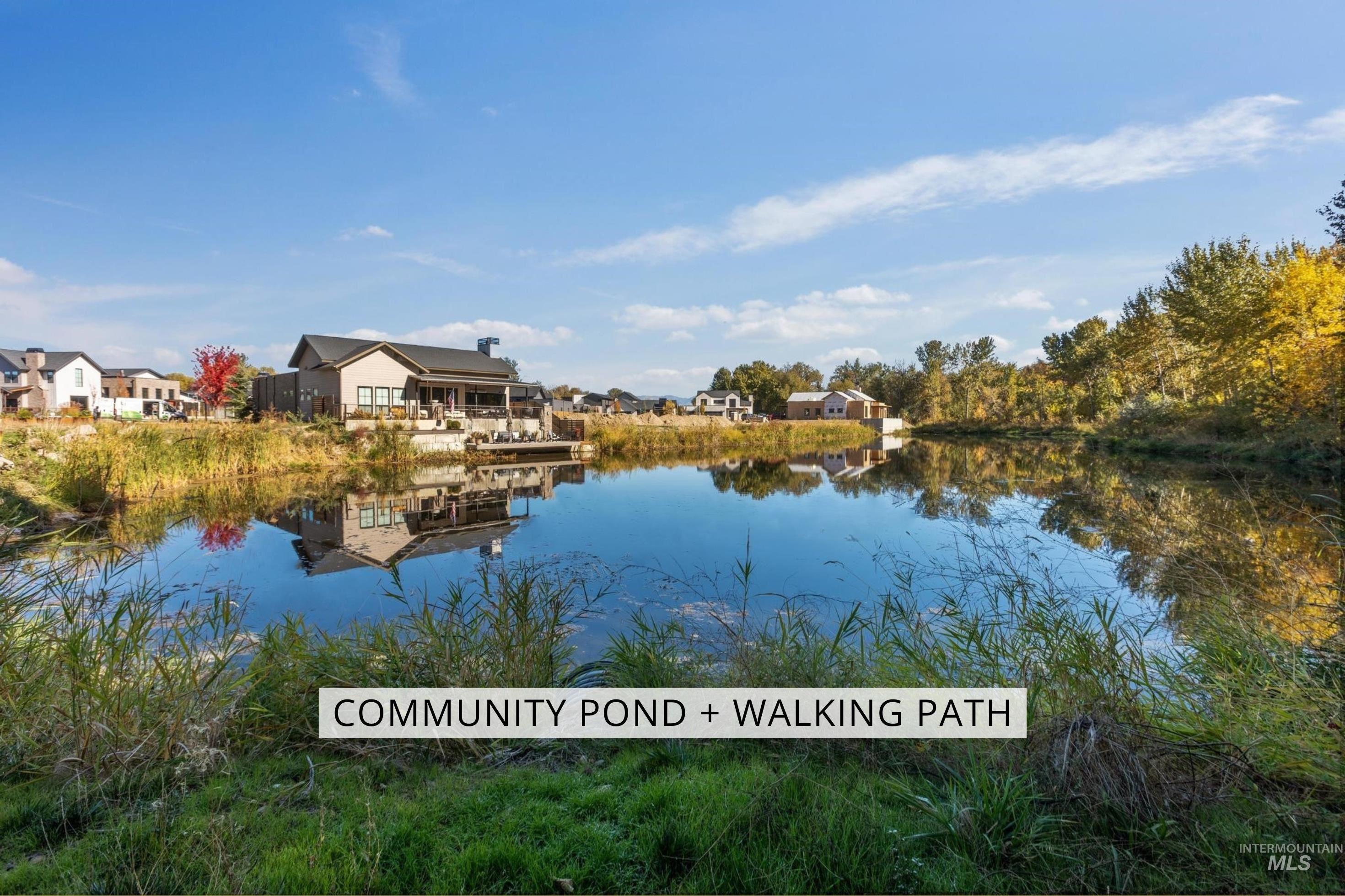 2480 W Iron Coop Street, Eagle, Idaho 83616, 3 Bedrooms, 3 Bathrooms, Residential For Sale, Price $695,000,MLS 98977827