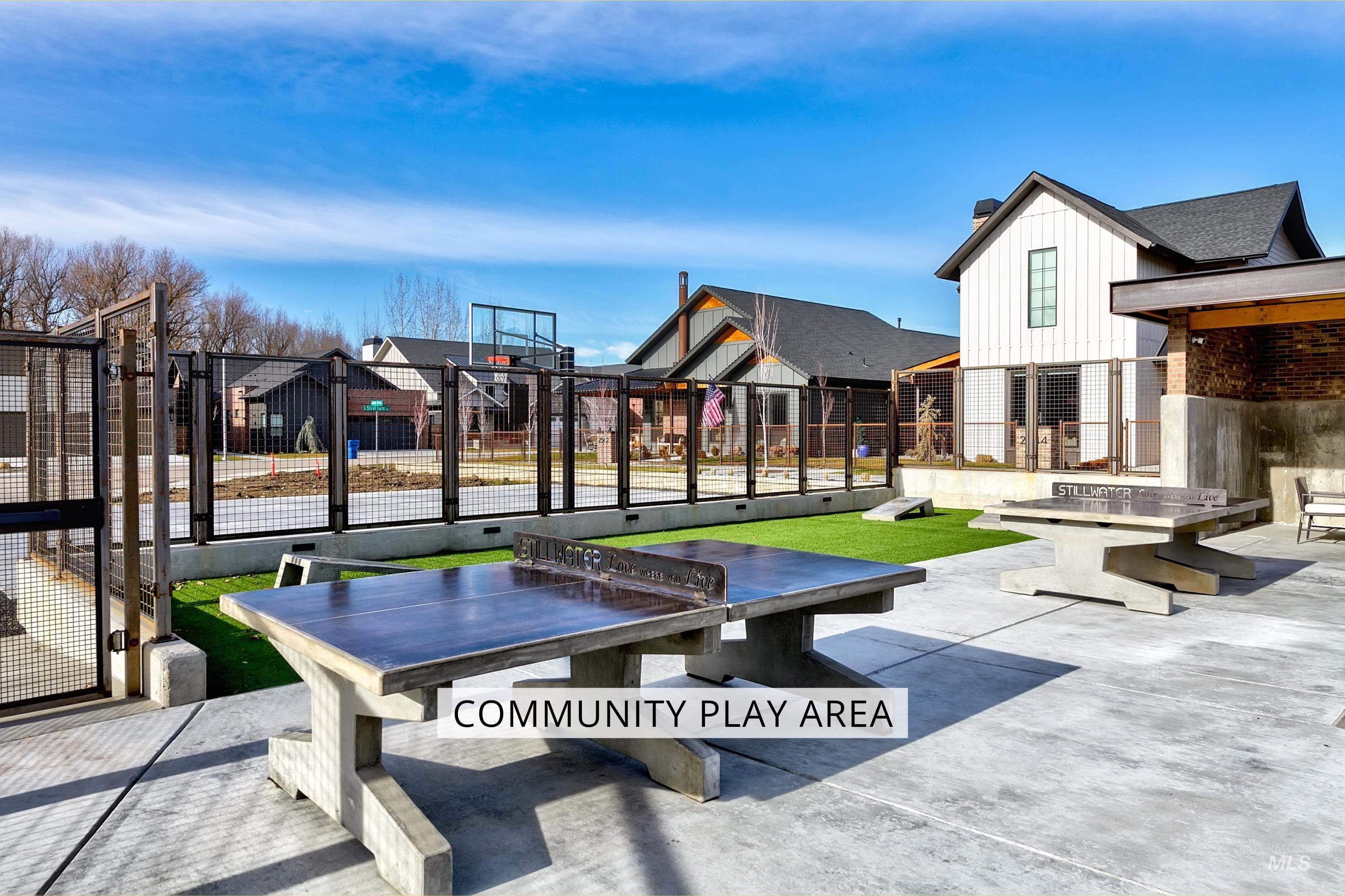 2480 W Iron Coop Street, Eagle, Idaho 83616, 3 Bedrooms, 3 Bathrooms, Residential For Sale, Price $695,000,MLS 98977827