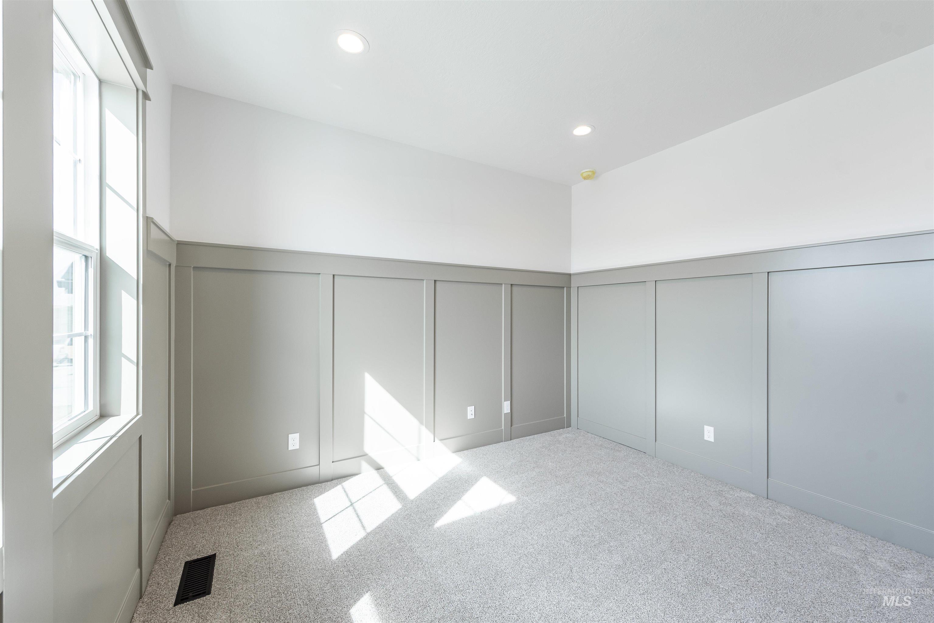 410 S Diesel Way, Boise, Idaho 83716, 5 Bedrooms, 3.5 Bathrooms, Residential For Sale, Price $799,900, 98977828