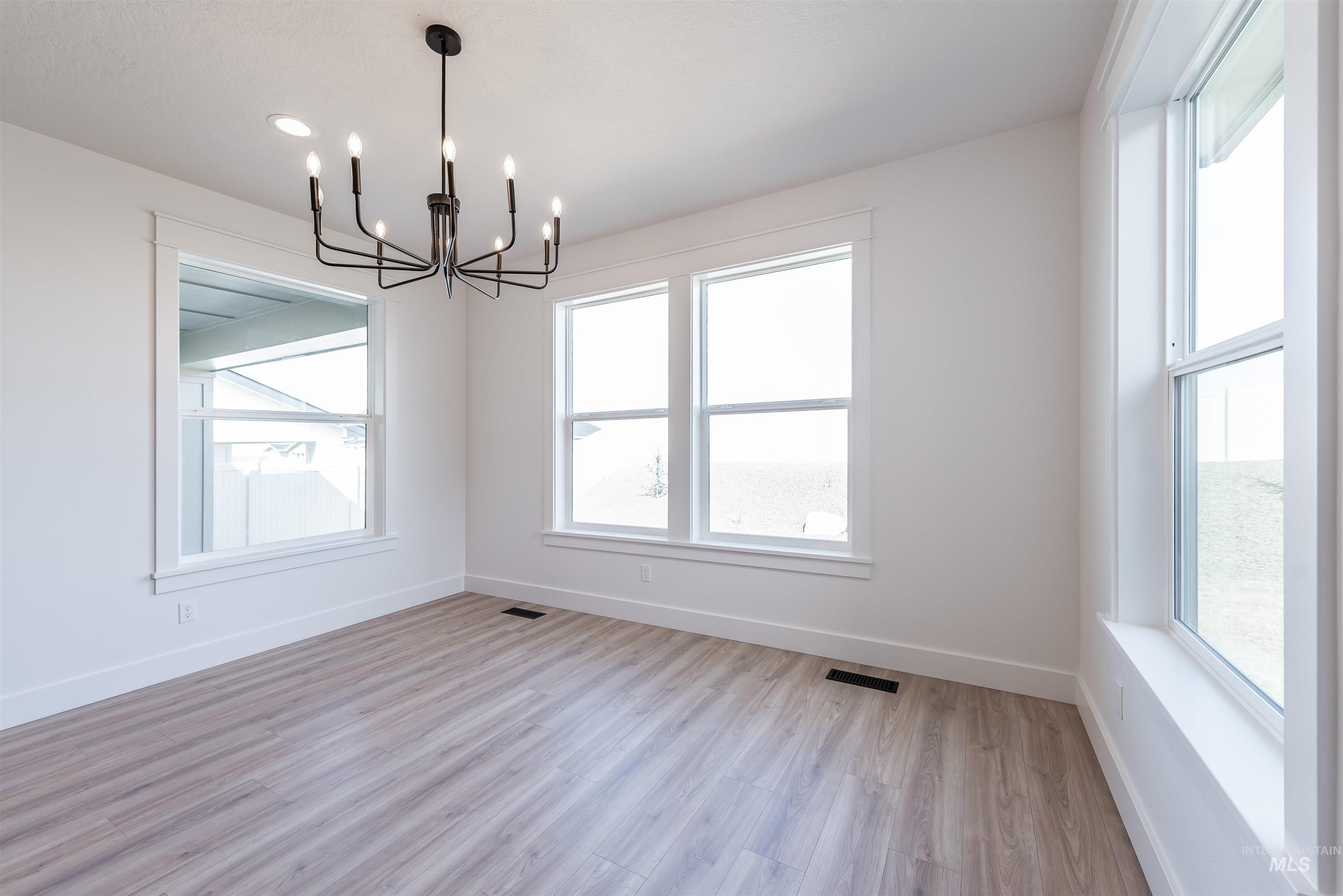 410 S Diesel Way, Boise, Idaho 83716, 5 Bedrooms, 3.5 Bathrooms, Residential For Sale, Price $799,900, 98977828