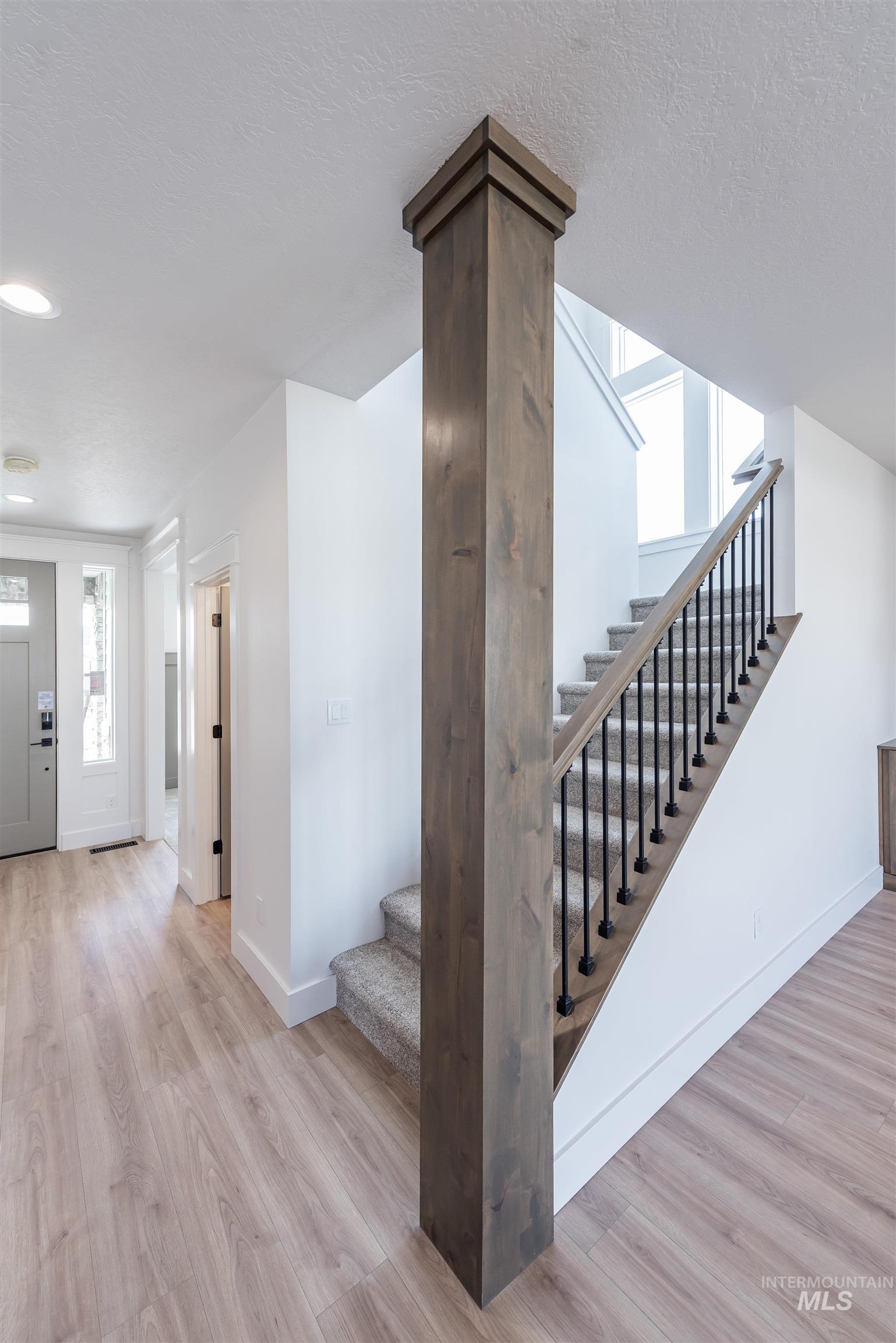 410 S Diesel Way, Boise, Idaho 83716, 5 Bedrooms, 3.5 Bathrooms, Residential For Sale, Price $749,900,MLS 98977828