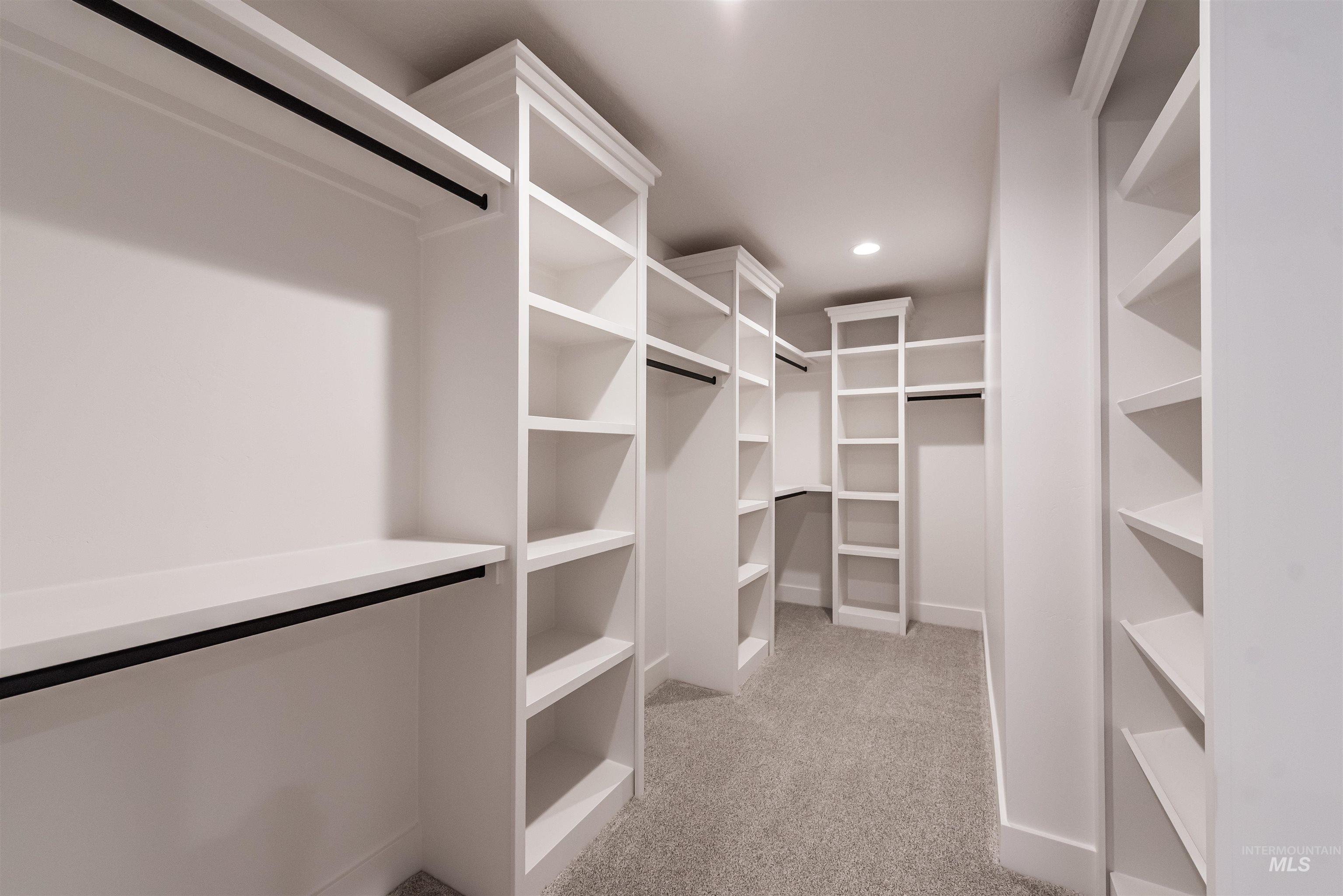 410 S Diesel Way, Boise, Idaho 83716, 5 Bedrooms, 3.5 Bathrooms, Residential For Sale, Price $749,900,MLS 98977828