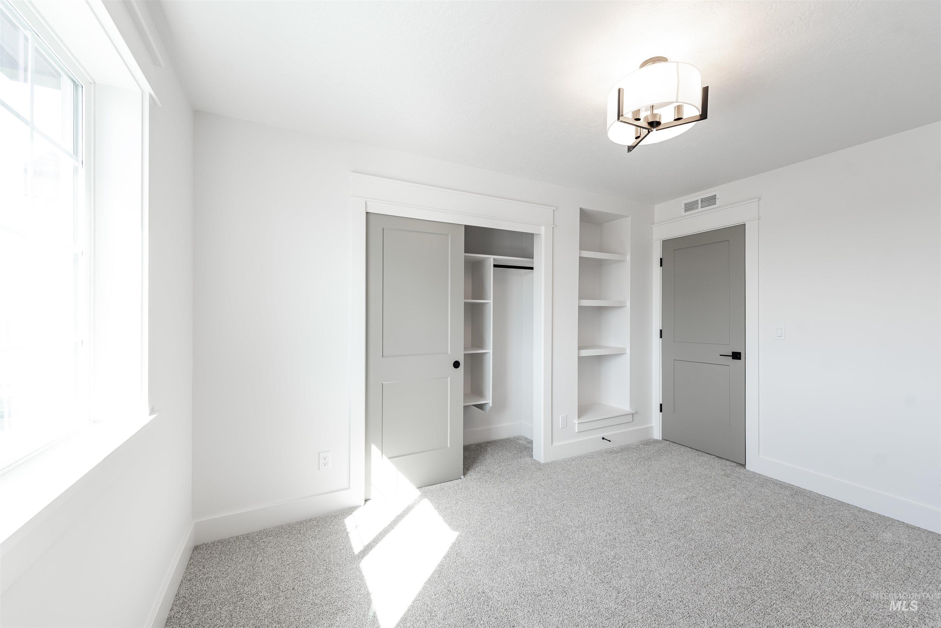 410 S Diesel Way, Boise, Idaho 83716, 5 Bedrooms, 3.5 Bathrooms, Residential For Sale, Price $799,900, 98977828