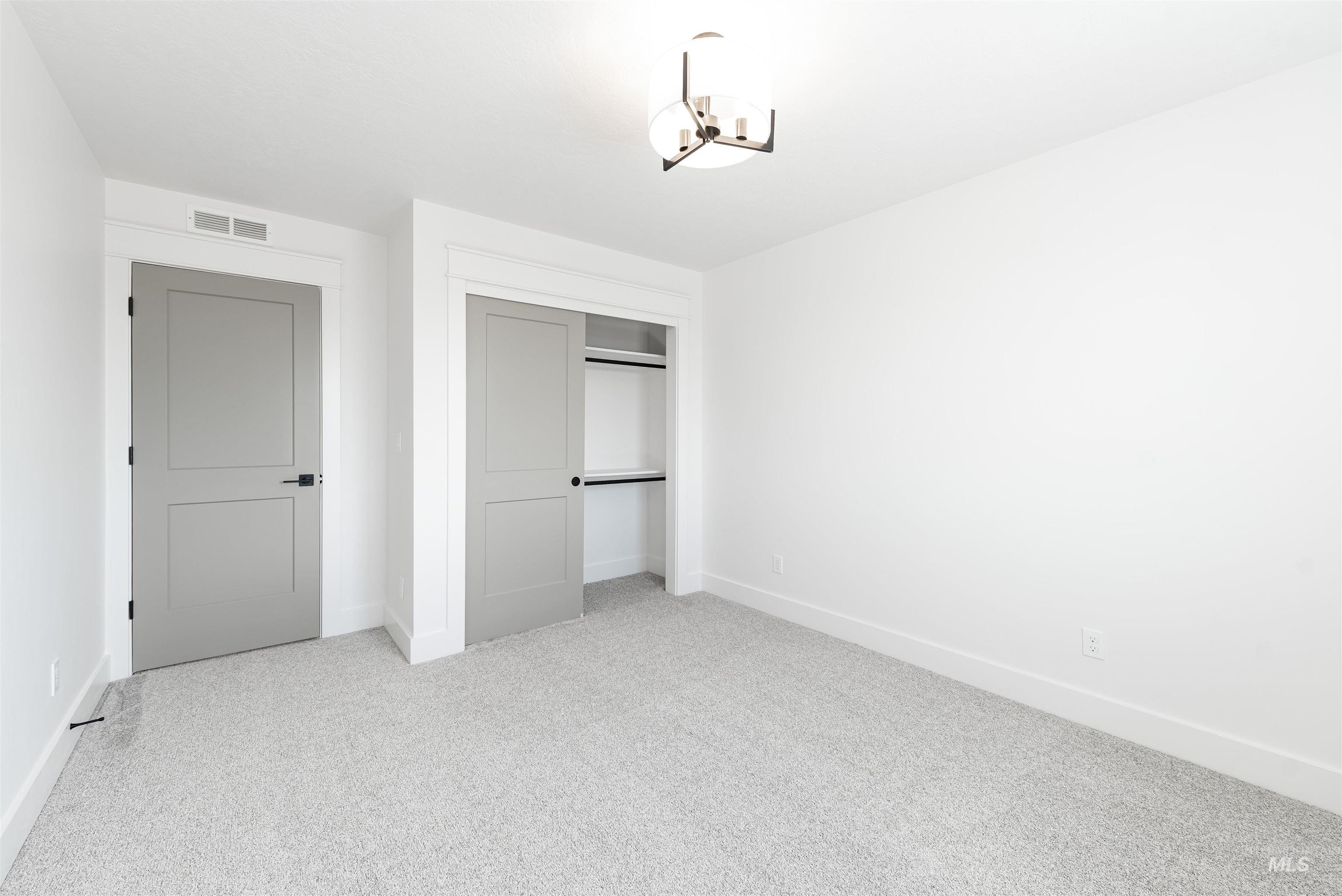 410 S Diesel Way, Boise, Idaho 83716, 5 Bedrooms, 3.5 Bathrooms, Residential For Sale, Price $749,900,MLS 98977828