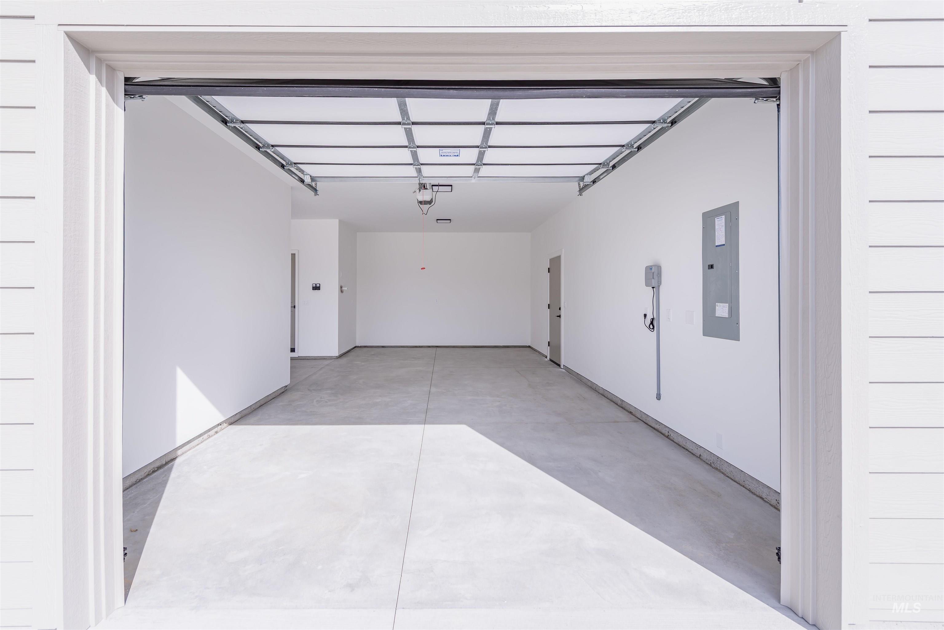 410 S Diesel Way, Boise, Idaho 83716, 5 Bedrooms, 3.5 Bathrooms, Residential For Sale, Price $799,900, 98977828