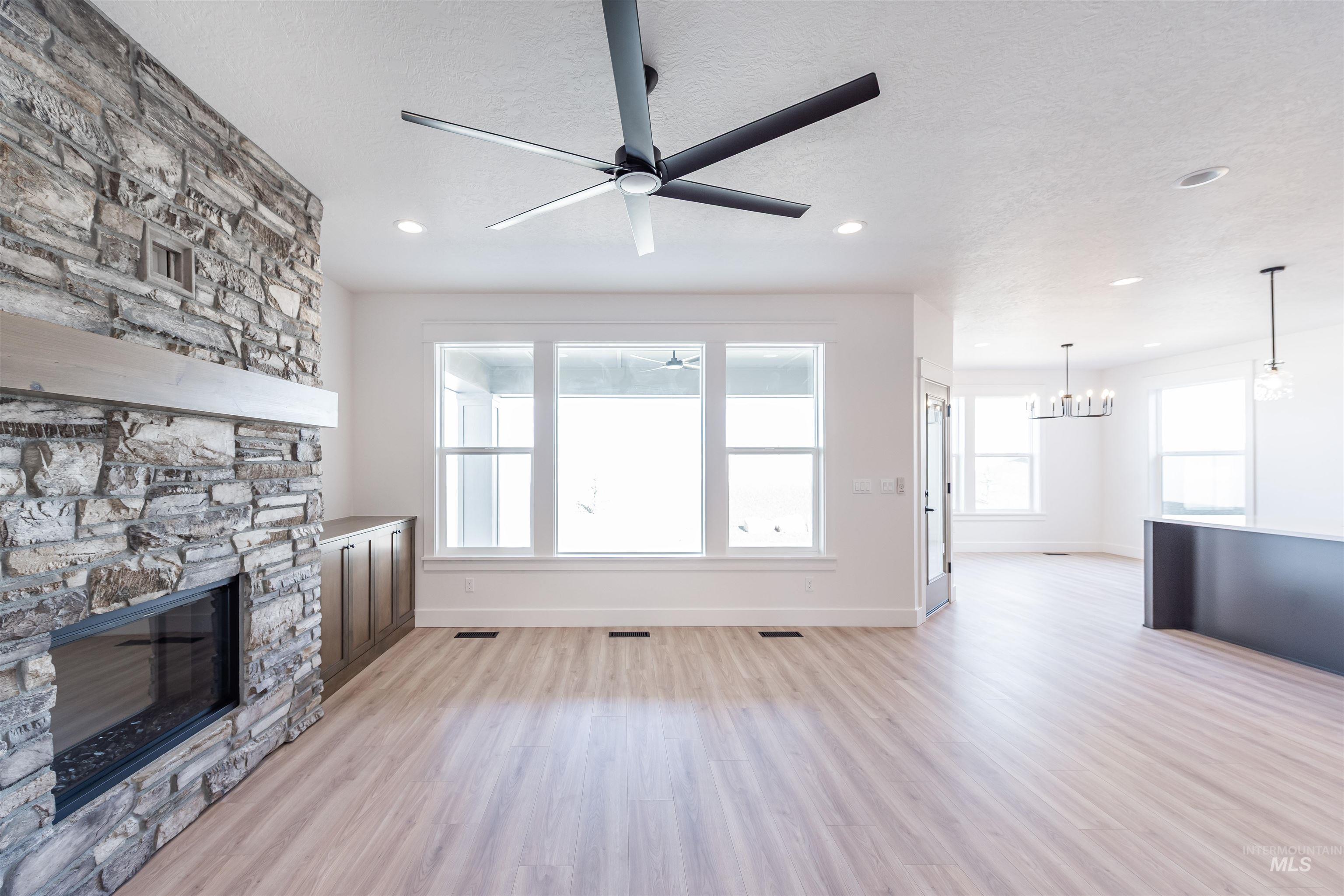 410 S Diesel Way, Boise, Idaho 83716, 5 Bedrooms, 3.5 Bathrooms, Residential For Sale, Price $749,900,MLS 98977828