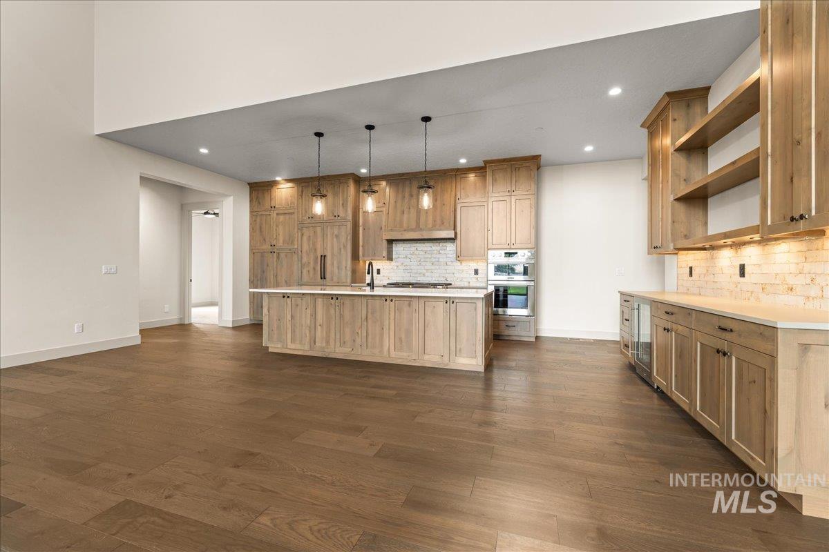 8900 Kemp, Middleton, Idaho 83644, 3 Bedrooms, 2.5 Bathrooms, Residential For Sale, Price $1,496,000, 98977830