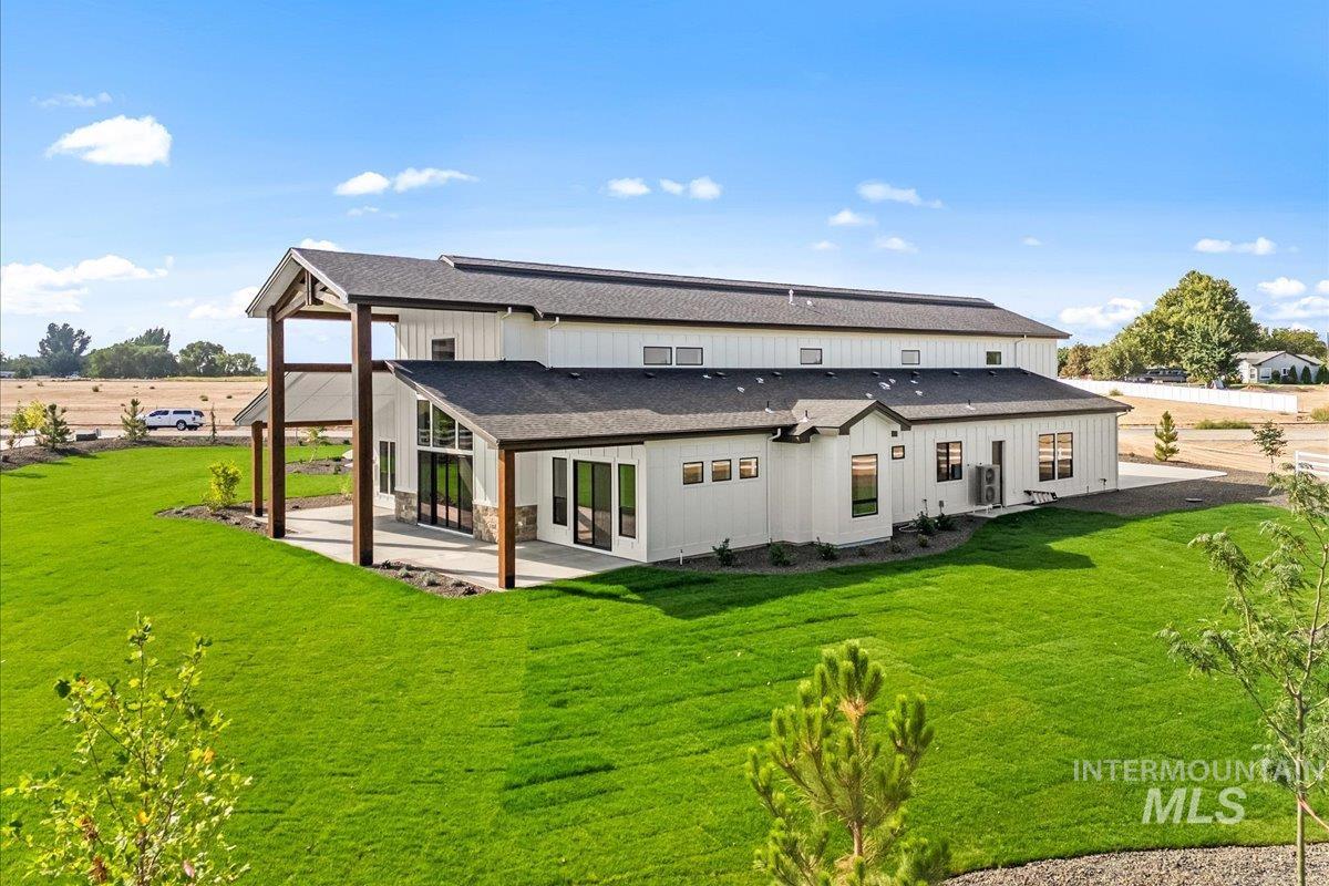 8900 Kemp, Middleton, Idaho 83644, 3 Bedrooms, 2.5 Bathrooms, Residential For Sale, Price $1,496,000, 98977830