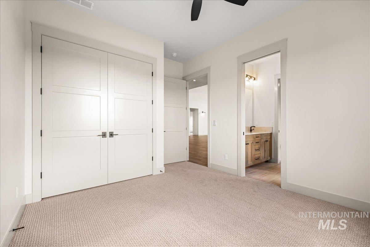 8900 Kemp, Middleton, Idaho 83644, 3 Bedrooms, 2.5 Bathrooms, Residential For Sale, Price $1,496,000, 98977830