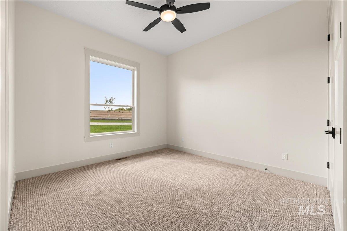 8900 Kemp, Middleton, Idaho 83644, 3 Bedrooms, 2.5 Bathrooms, Residential For Sale, Price $1,496,000, 98977830