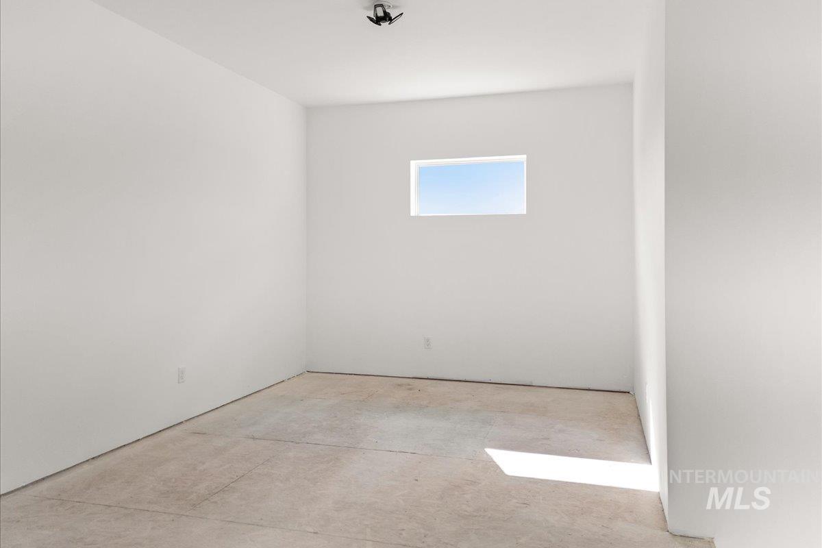 8900 Kemp, Middleton, Idaho 83644, 3 Bedrooms, 2.5 Bathrooms, Residential For Sale, Price $1,496,000, 98977830