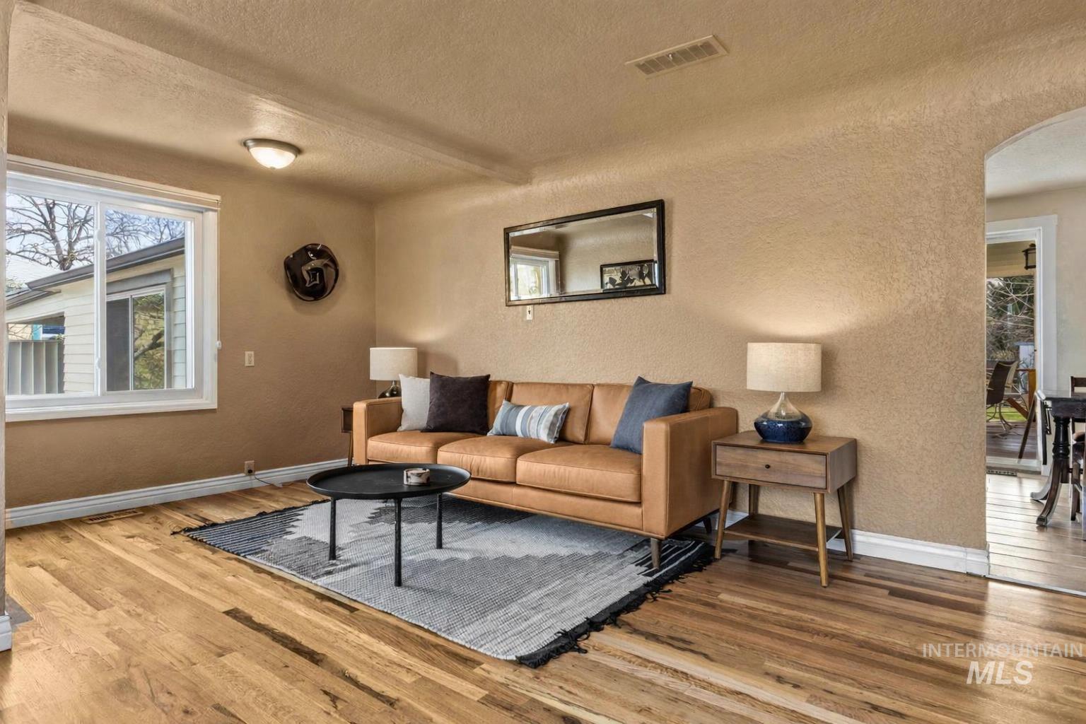 5023 W Albion St., Boise, Idaho 83705, 2 Bedrooms, 2 Bathrooms, Residential For Sale, Price $439,000, 98977831