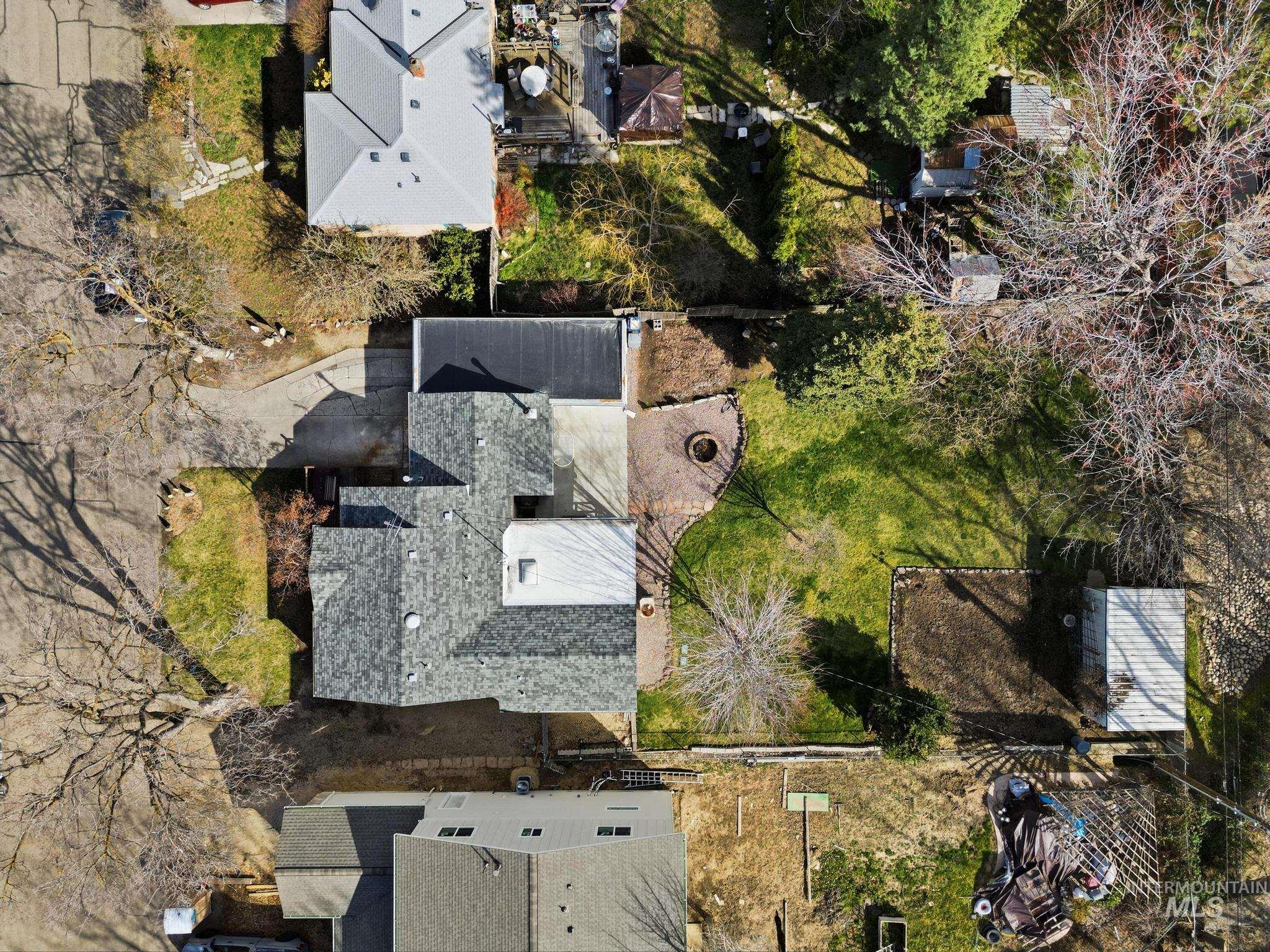 5023 W Albion St., Boise, Idaho 83705, 2 Bedrooms, 2 Bathrooms, Residential For Sale, Price $439,000, 98977831