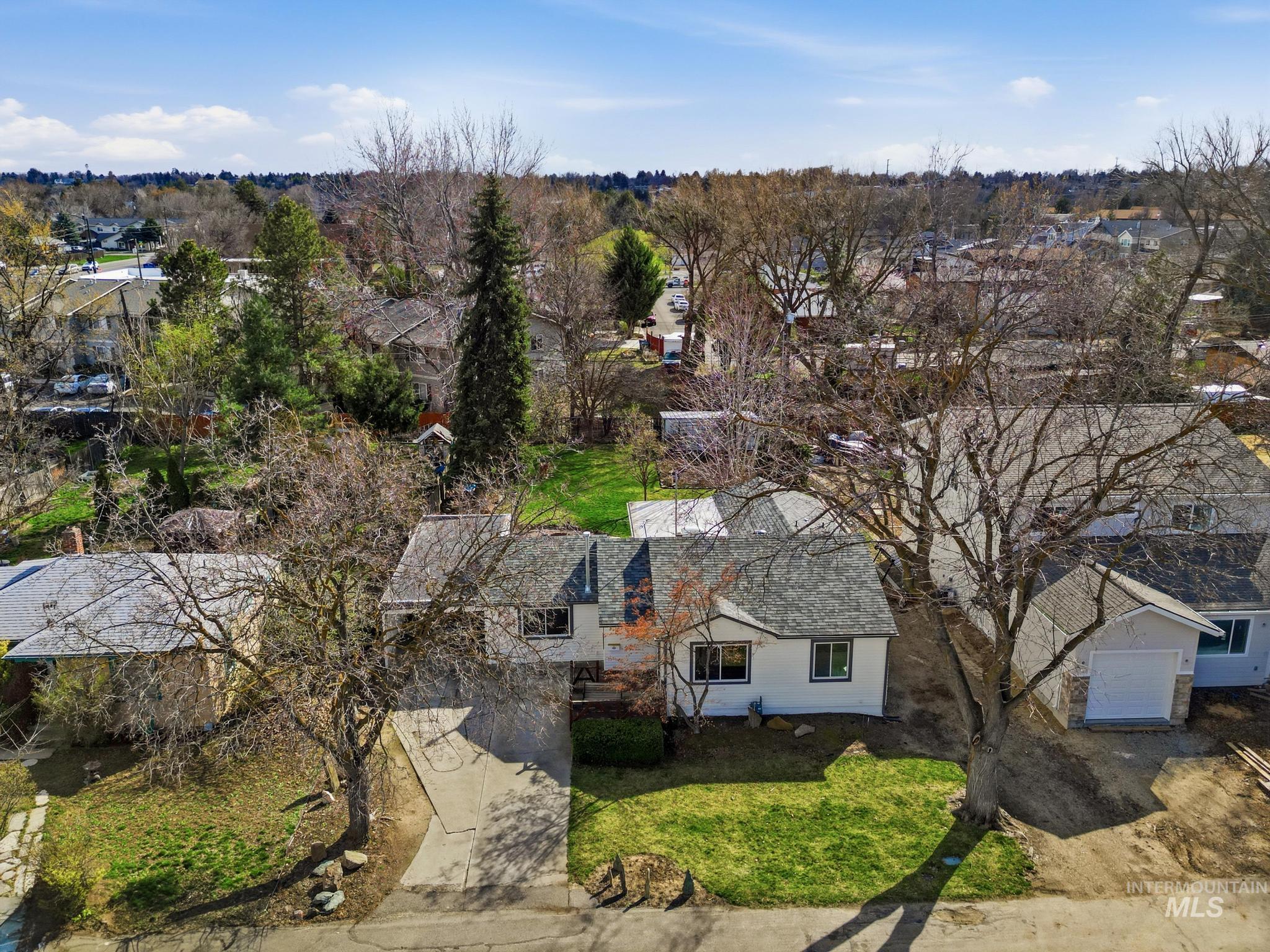 5023 W Albion St., Boise, Idaho 83705, 2 Bedrooms, 2 Bathrooms, Residential For Sale, Price $439,000, 98977831