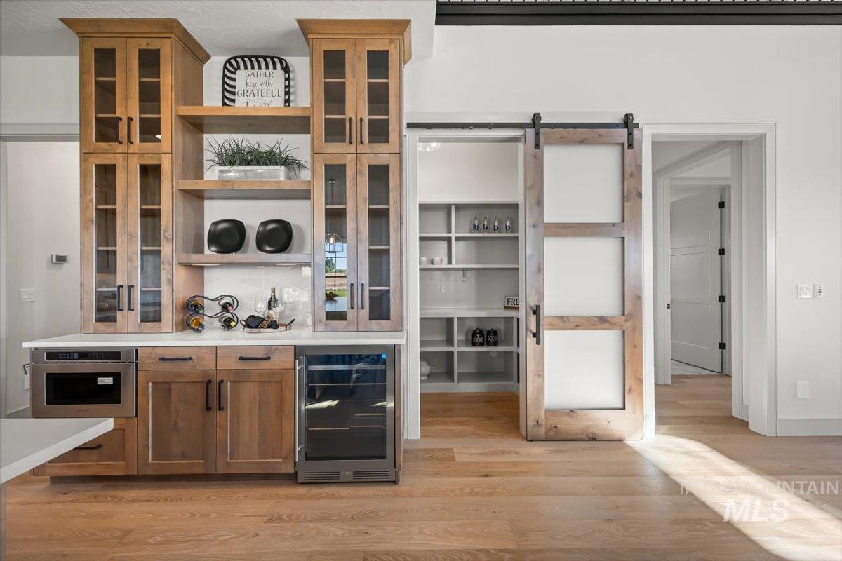 8860 Kemp, Middleton, Idaho 83607, 4 Bedrooms, 2.5 Bathrooms, Residential For Sale, Price $1,548,000, 98977832