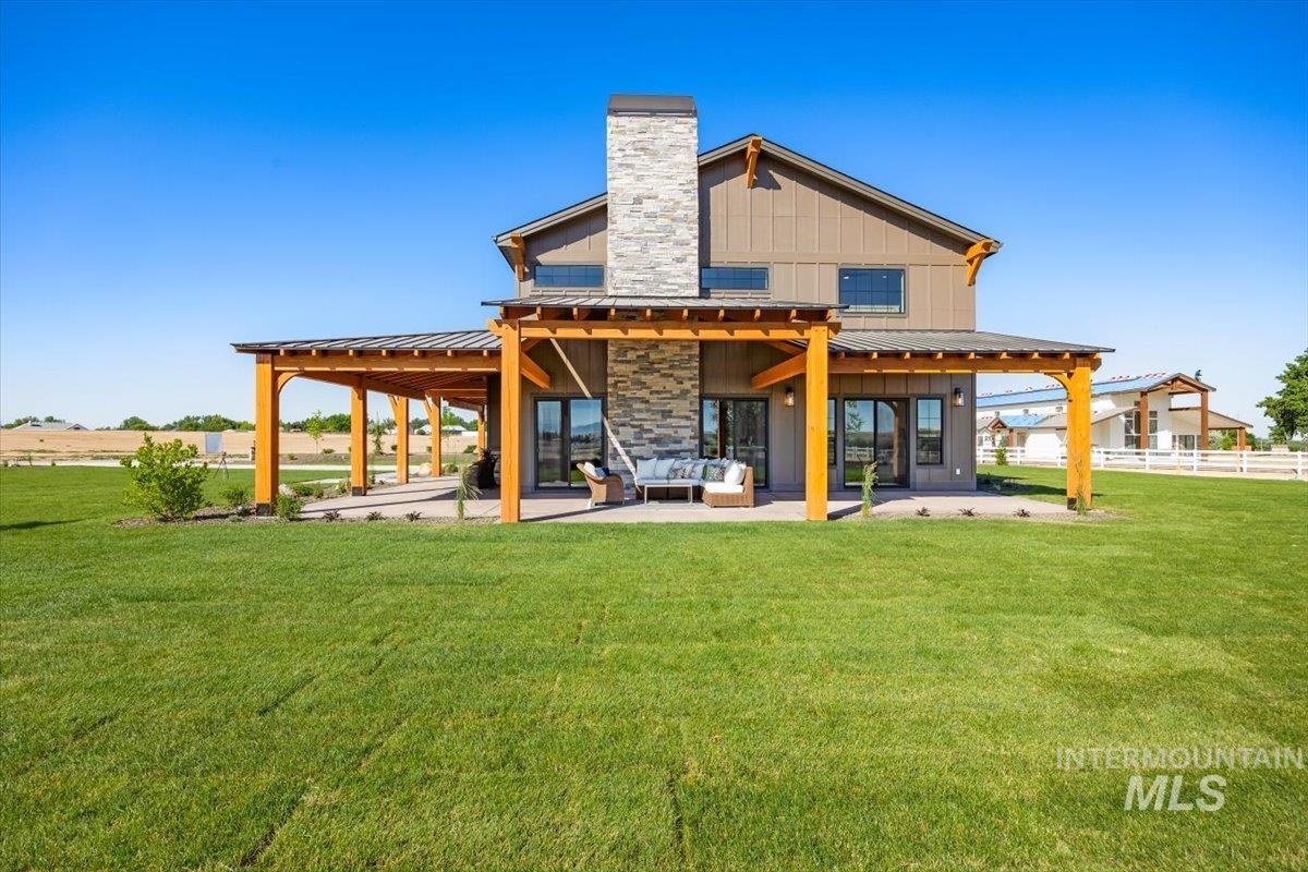 8860 Kemp, Middleton, Idaho 83607, 4 Bedrooms, 2.5 Bathrooms, Residential For Sale, Price $1,548,000, 98977832