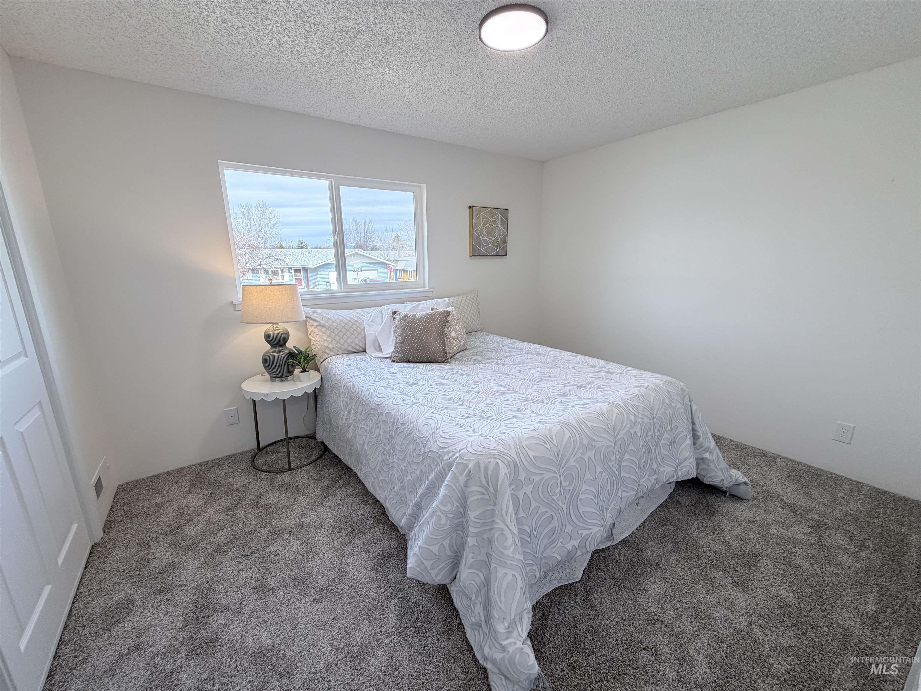 215 E 14th North, Mountain Home, Idaho 83647-1627, 4 Bedrooms, 2 Bathrooms, Residential For Sale, Price $348,999, 98977836