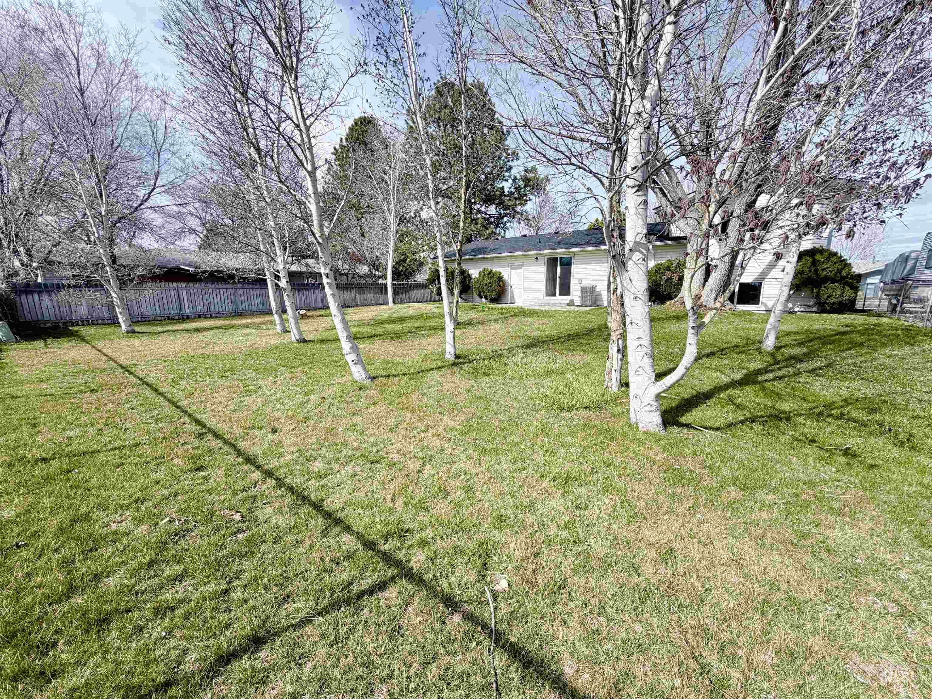 215 E 14th North, Mountain Home, Idaho 83647-1627, 4 Bedrooms, 2 Bathrooms, Residential For Sale, Price $348,999, 98977836