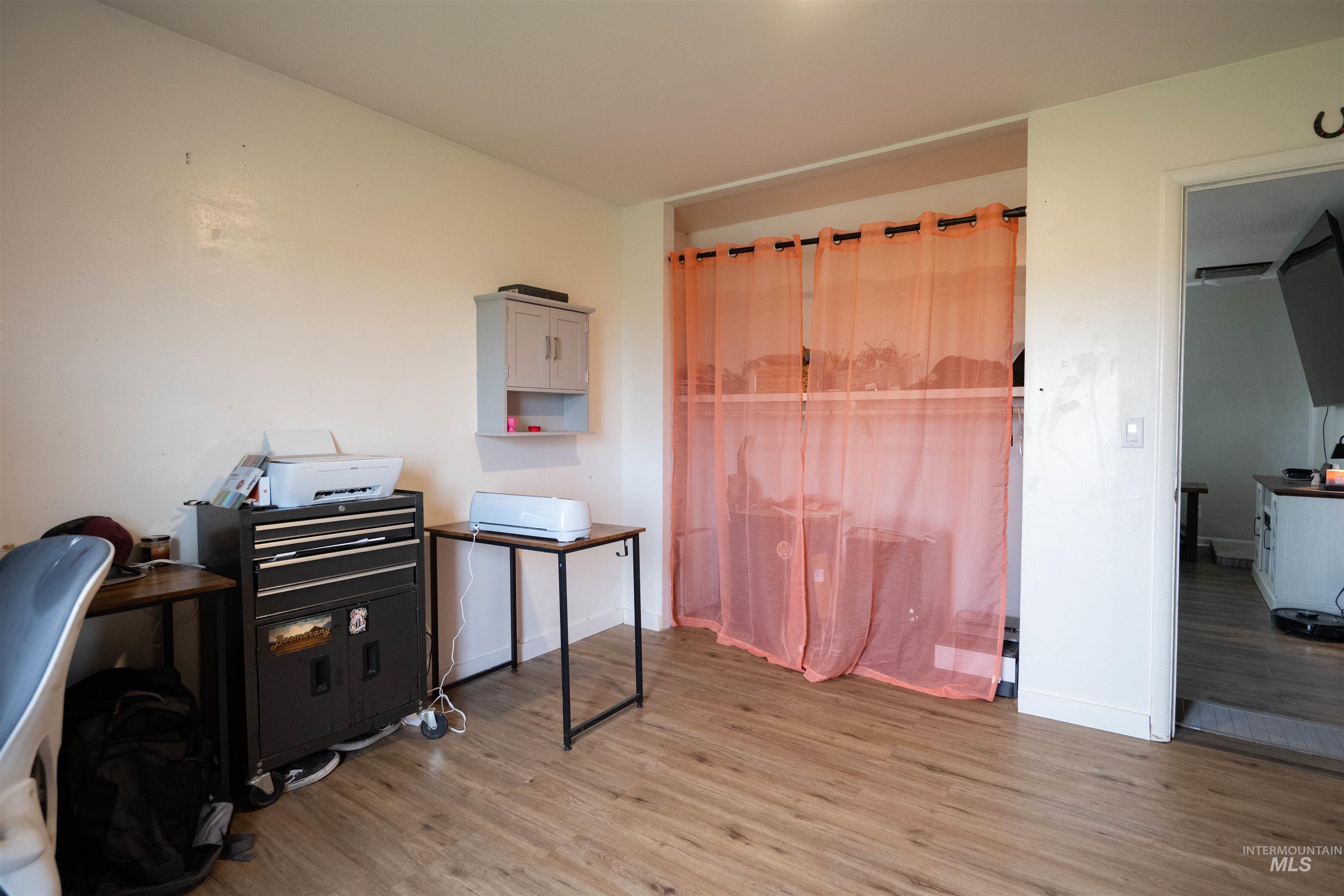 2815 Center Avenue, Payette, Idaho 83661-5344, 4 Bedrooms, 2 Bathrooms, Residential For Sale, Price $560,000,MLS 98977837