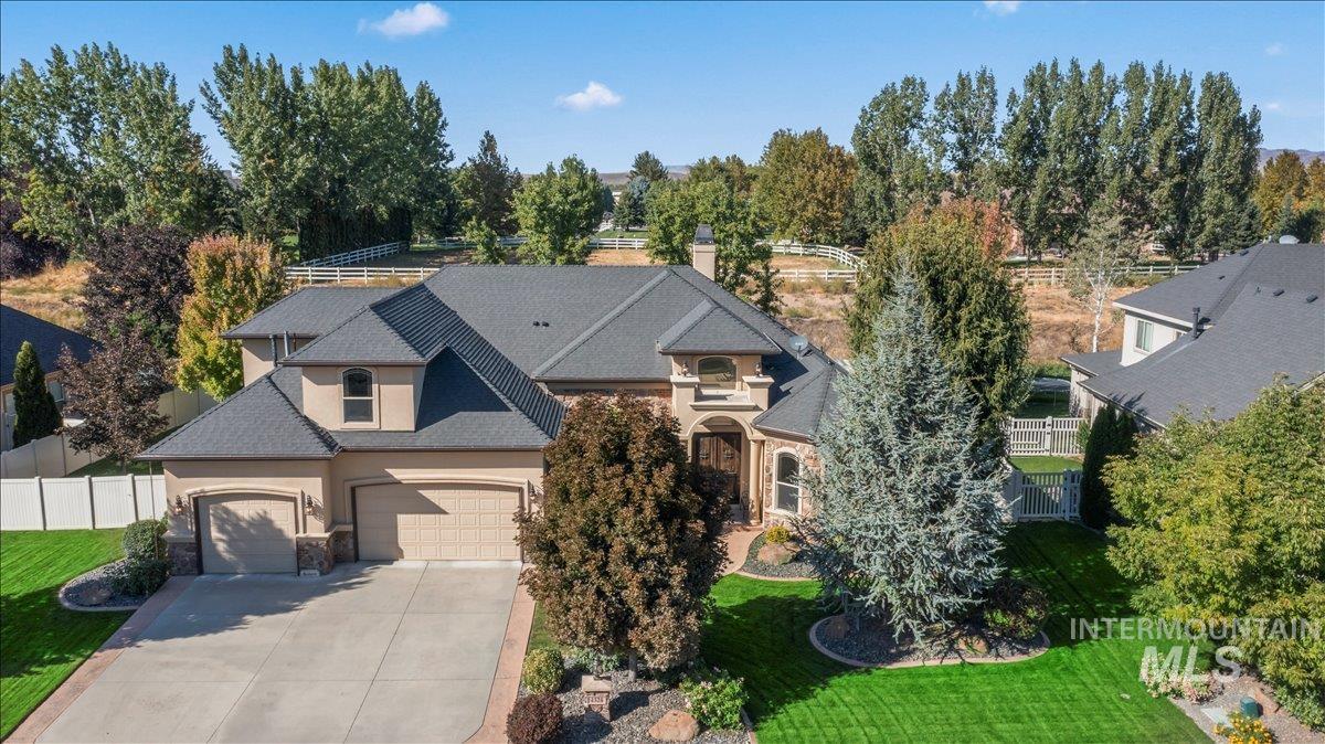 4324 W Briar Rock Ct, Eagle, Idaho 83616, 4 Bedrooms, 3.5 Bathrooms, Residential For Sale, Price $1,125,000,MLS 98977839