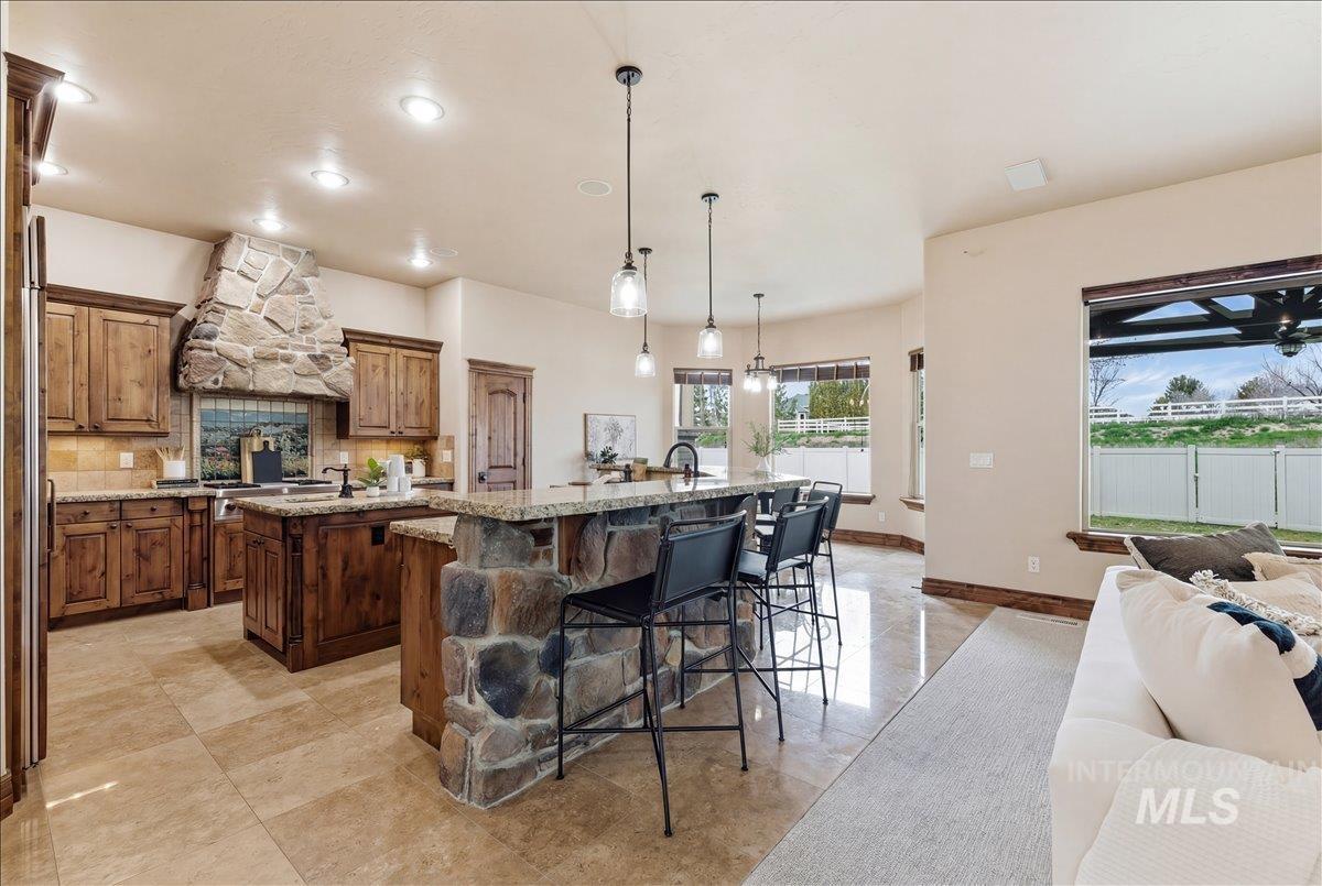 4324 W Briar Rock Ct, Eagle, Idaho 83616, 4 Bedrooms, 3.5 Bathrooms, Residential For Sale, Price $1,125,000,MLS 98977839