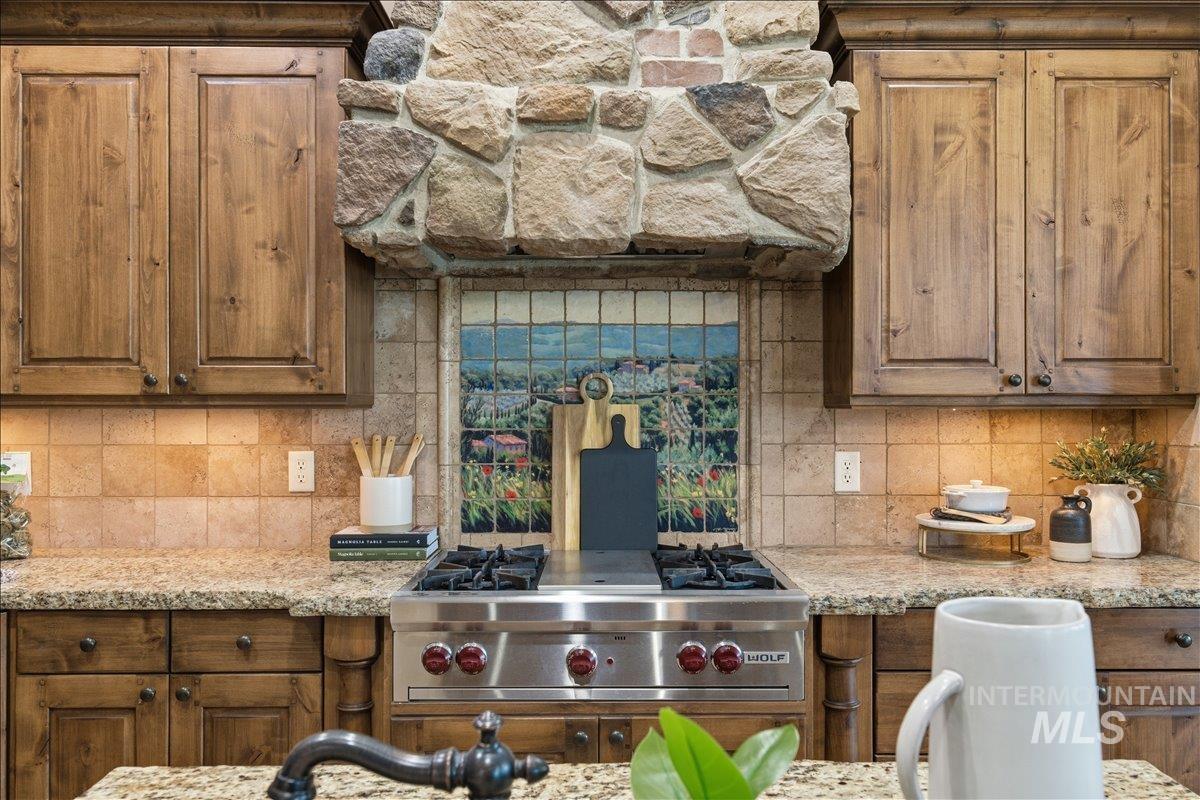 4324 W Briar Rock Ct, Eagle, Idaho 83616, 4 Bedrooms, 3.5 Bathrooms, Residential For Sale, Price $1,125,000,MLS 98977839