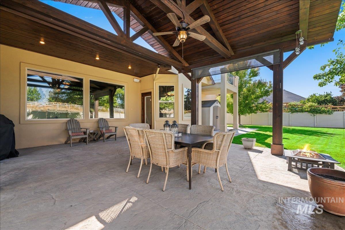 4324 W Briar Rock Ct, Eagle, Idaho 83616, 4 Bedrooms, 3.5 Bathrooms, Residential For Sale, Price $1,125,000,MLS 98977839