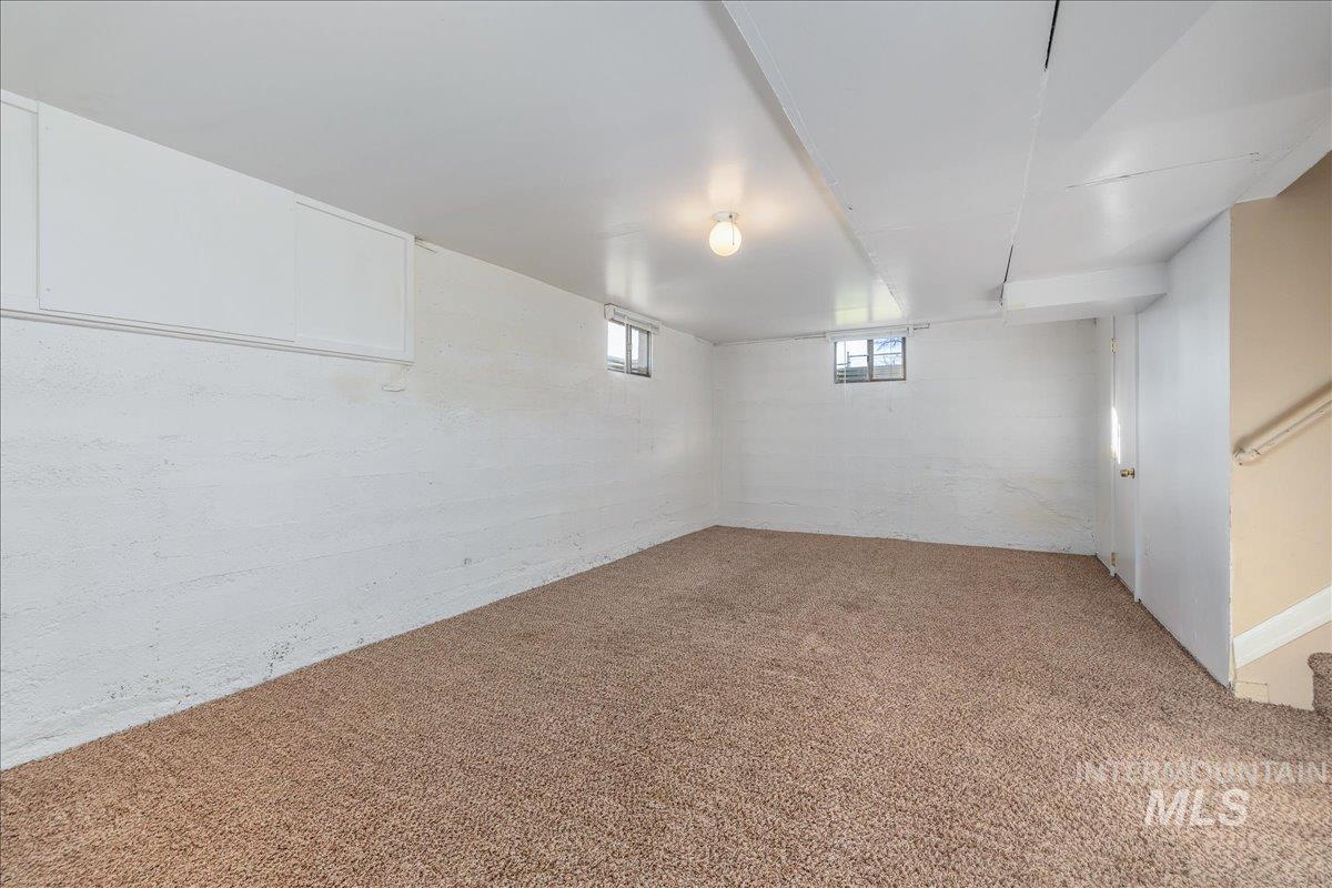 1733 S Shoshone St, Boise, Idaho 83705, 3 Bedrooms, 1 Bathroom, Residential For Sale, Price $399,900, 98977841