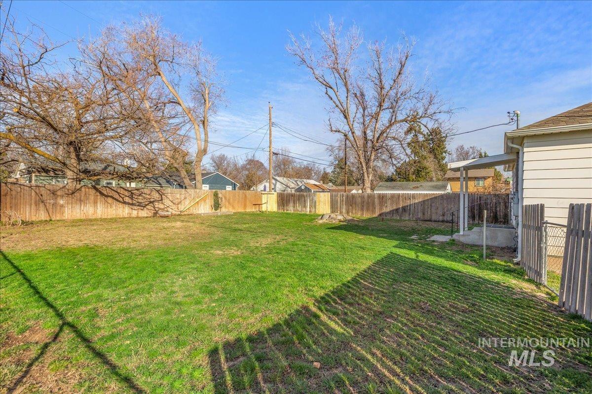 1733 S Shoshone St, Boise, Idaho 83705, 3 Bedrooms, 1 Bathroom, Residential For Sale, Price $399,900, 98977841